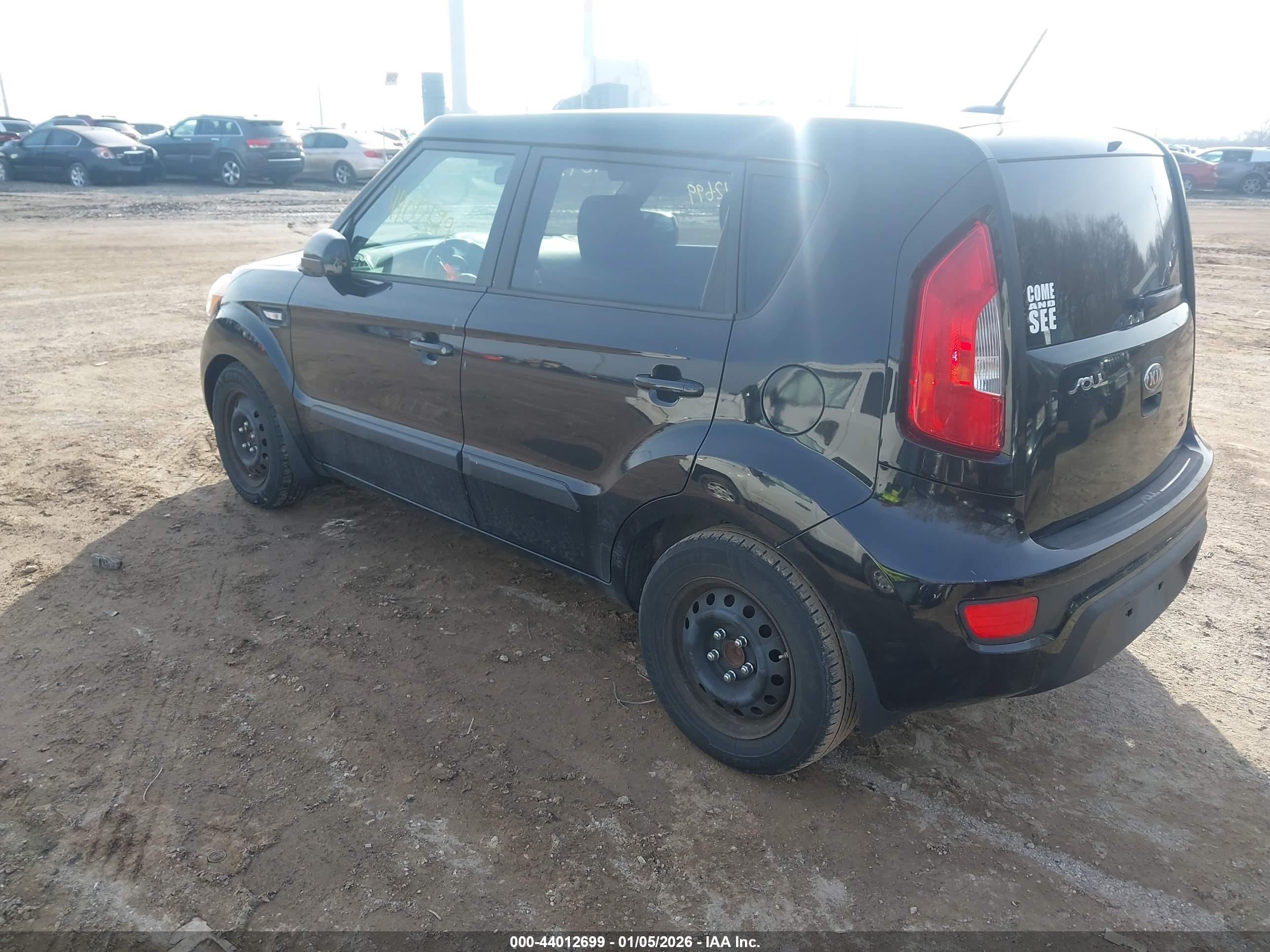 KIA SOUL image 3