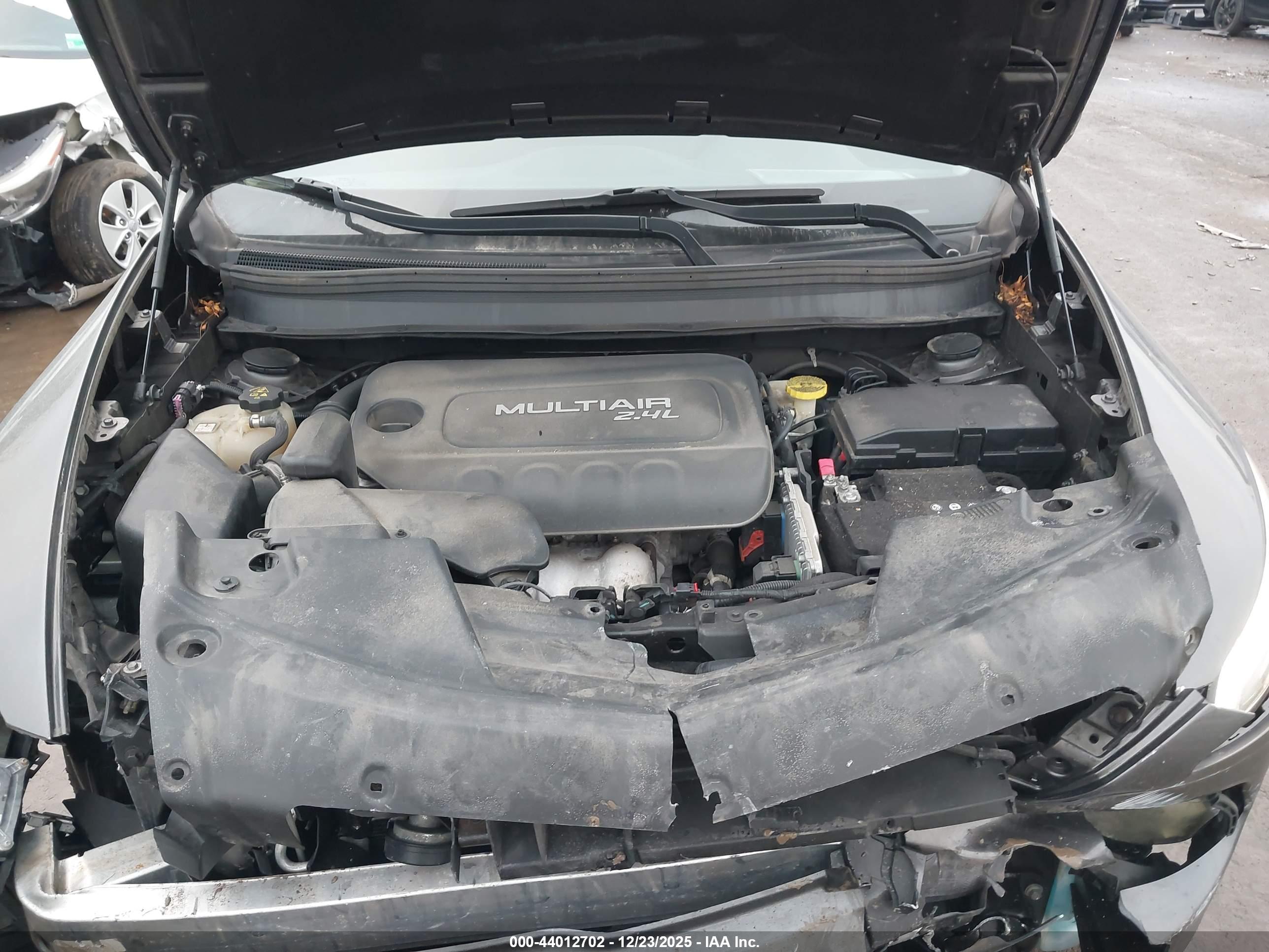 JEEP CHEROKEE image 10