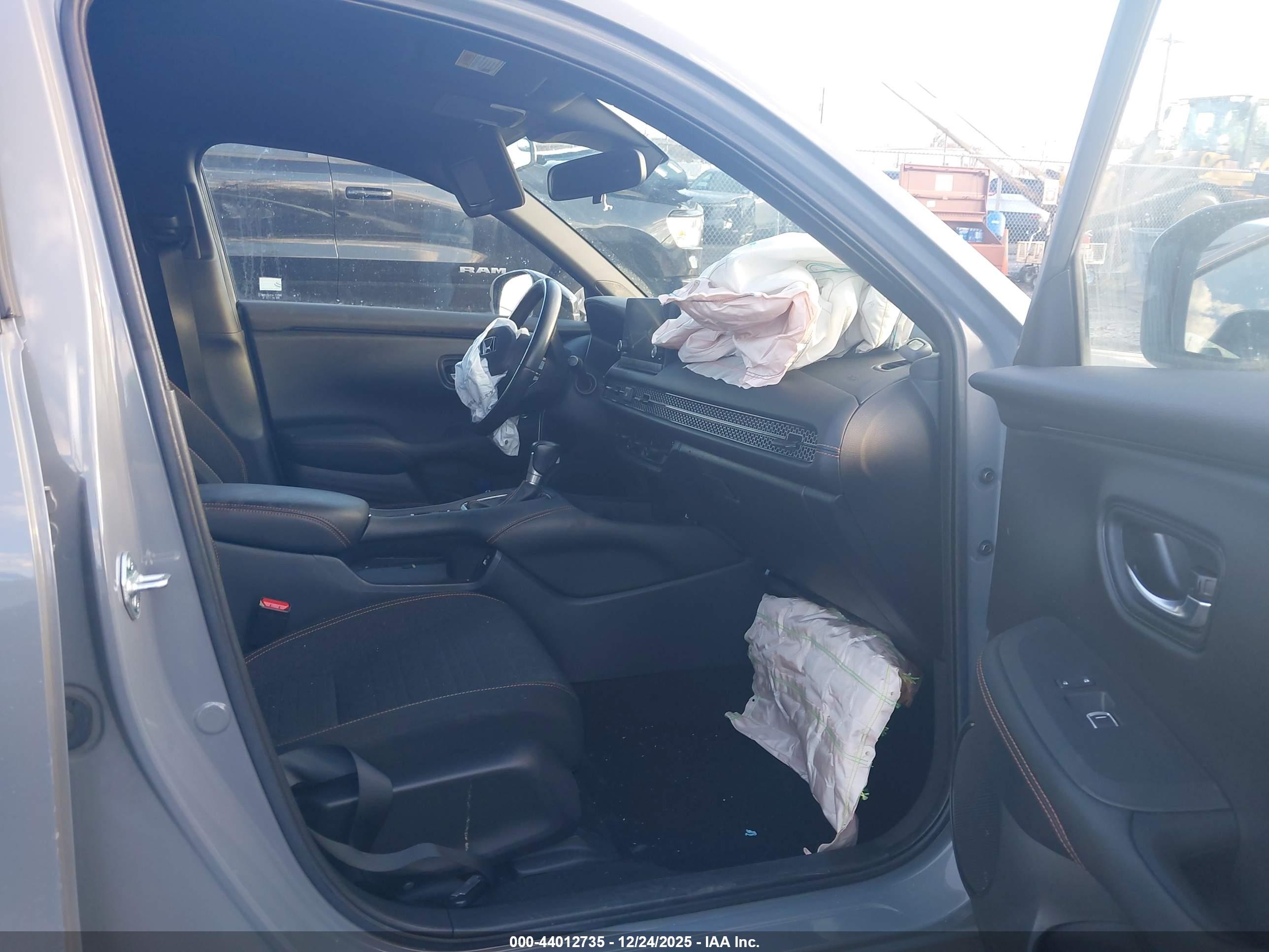 HONDA HR-V image 5
