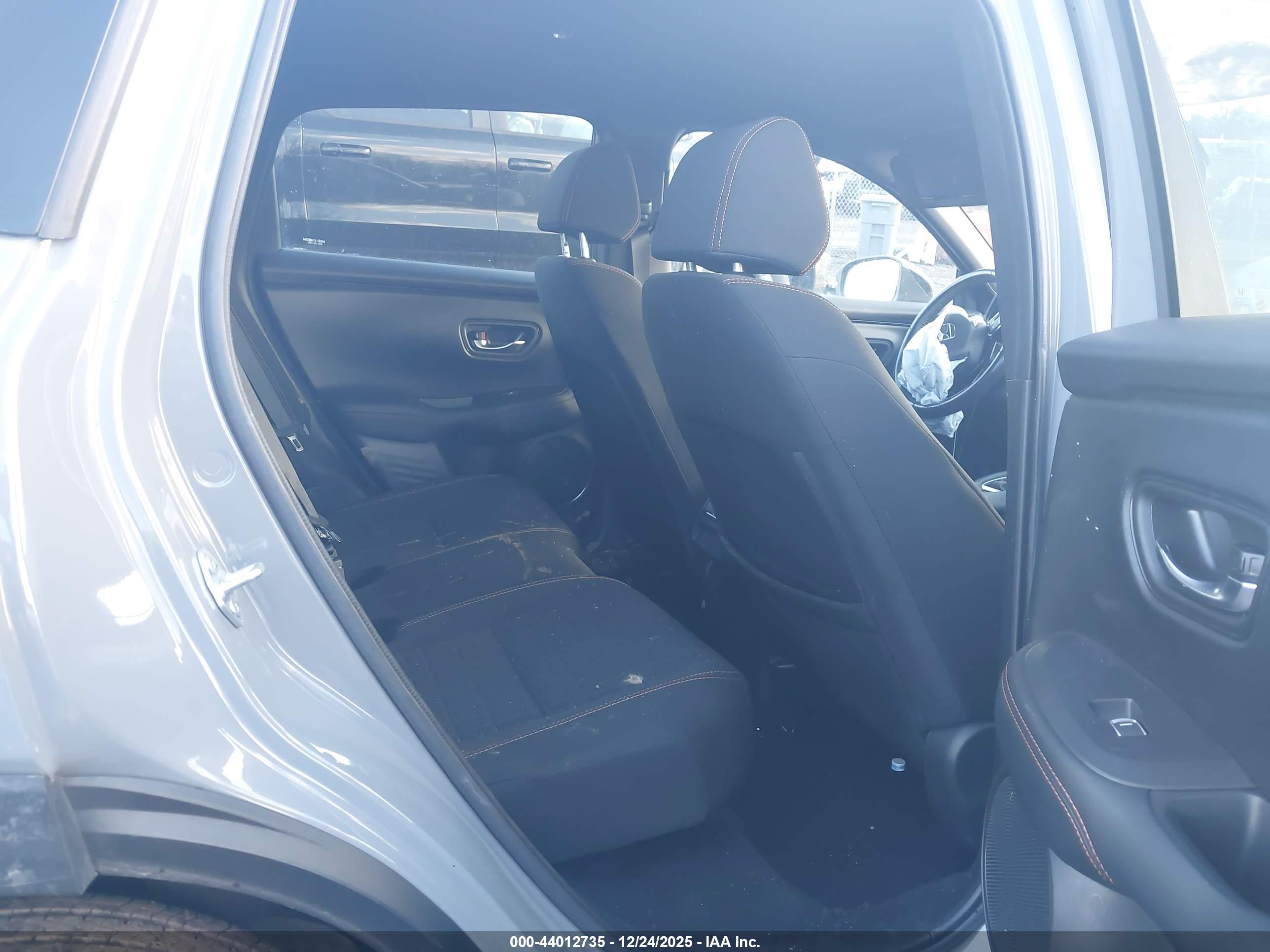 HONDA HR-V image 8