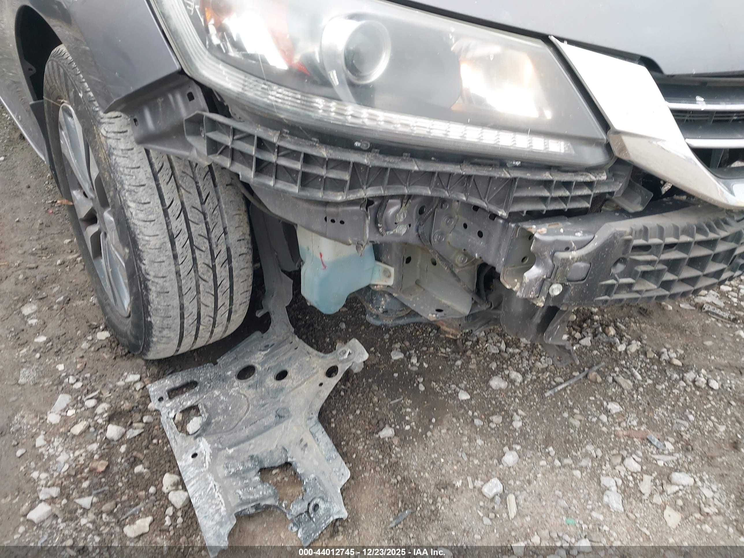 HONDA ACCORD image 6