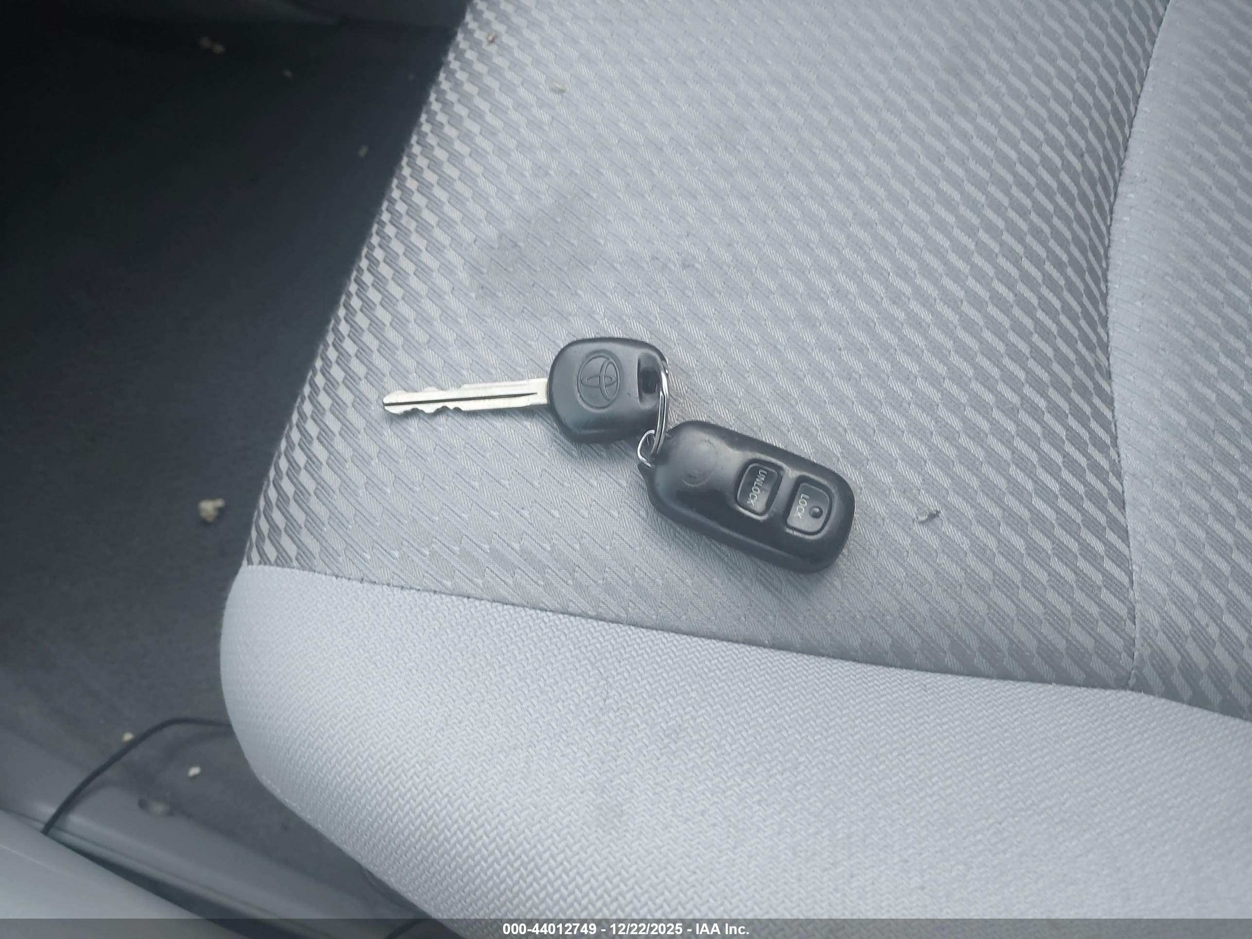 TOYOTA HIGHLANDER image 11