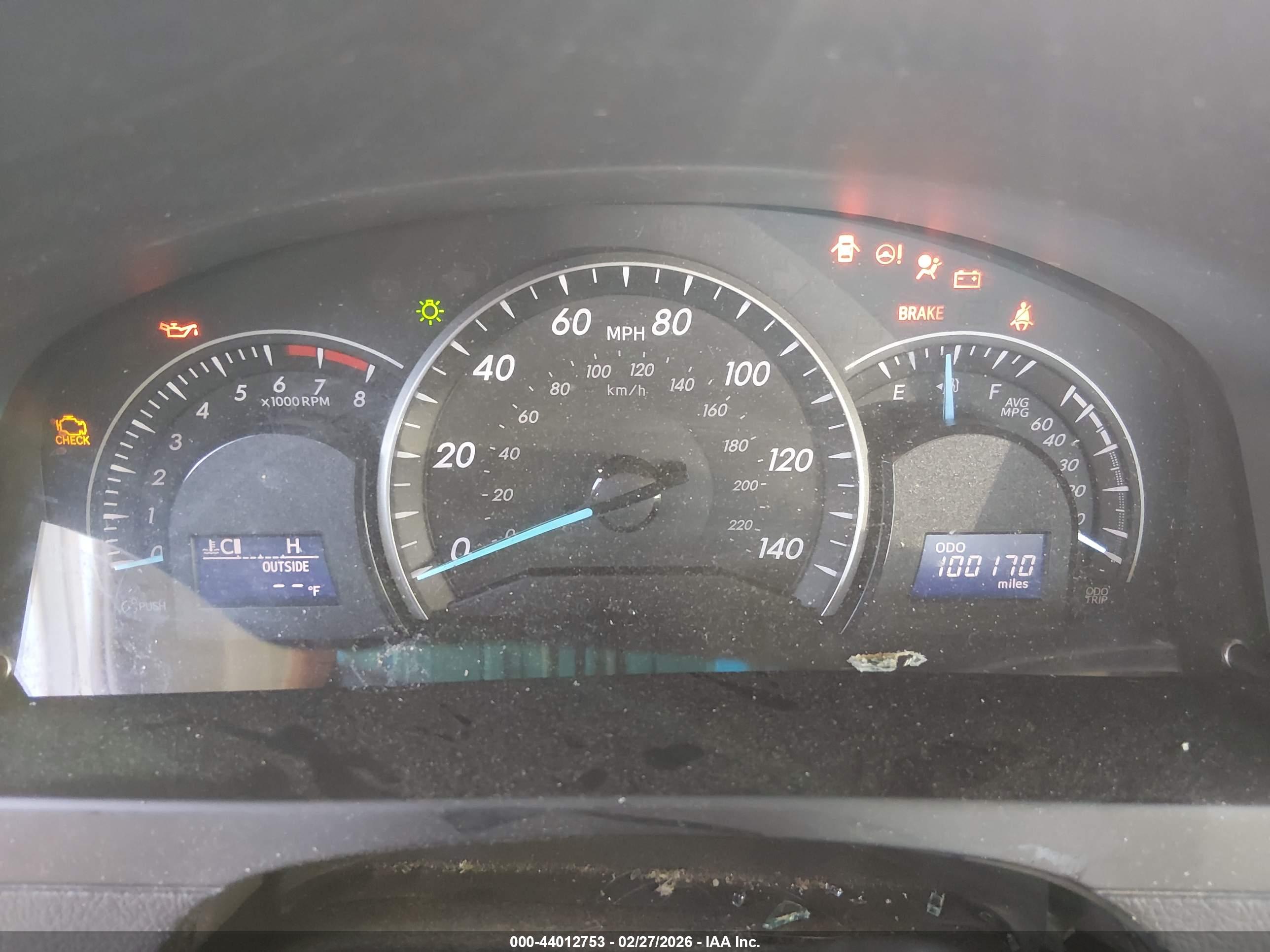 TOYOTA CAMRY image 7