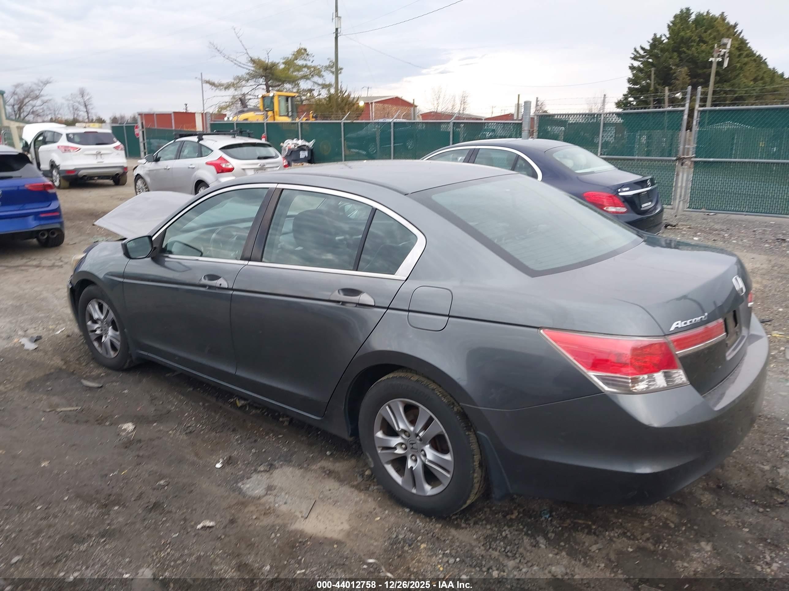HONDA ACCORD image 3