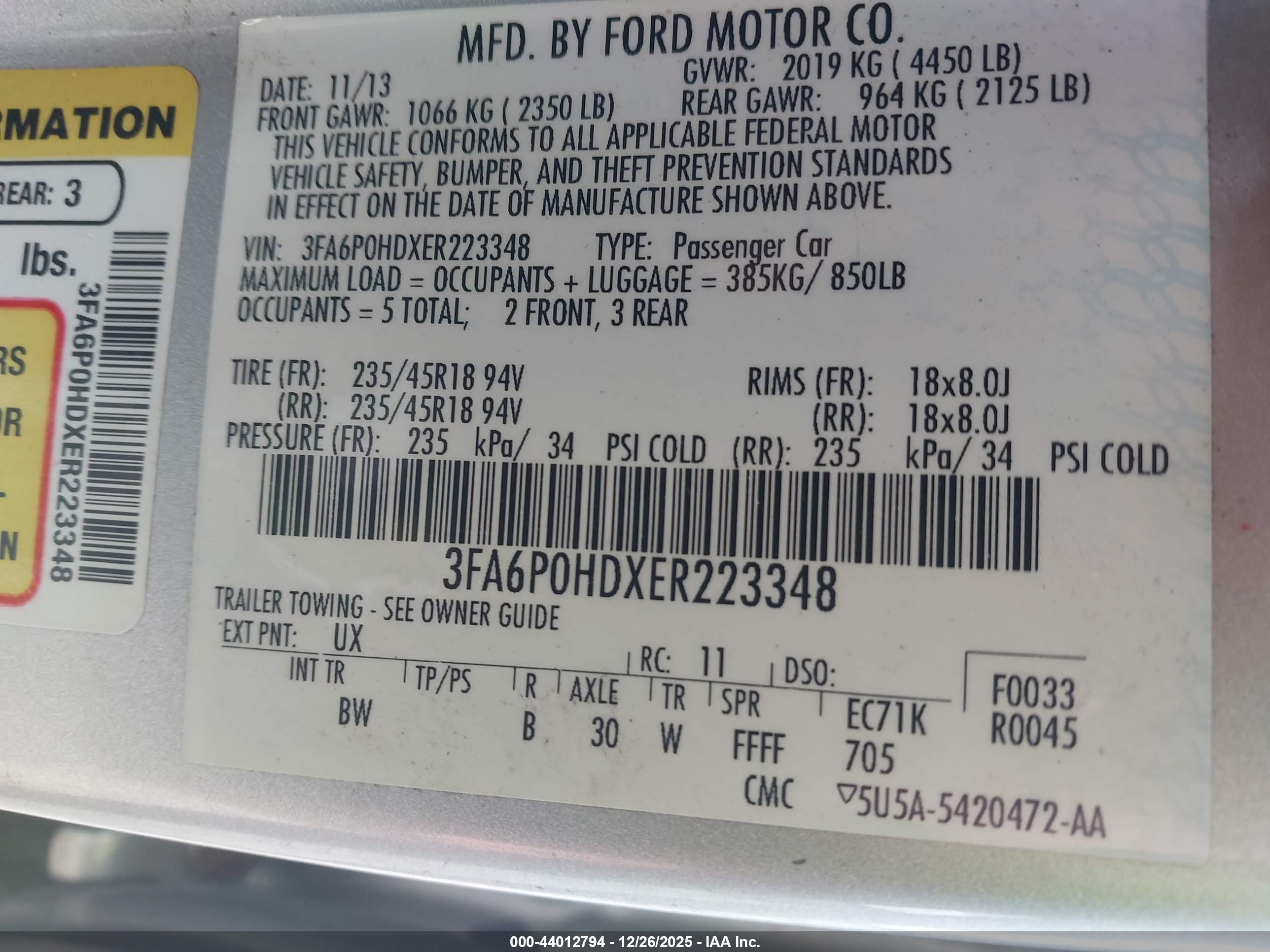 FORD FUSION image 9