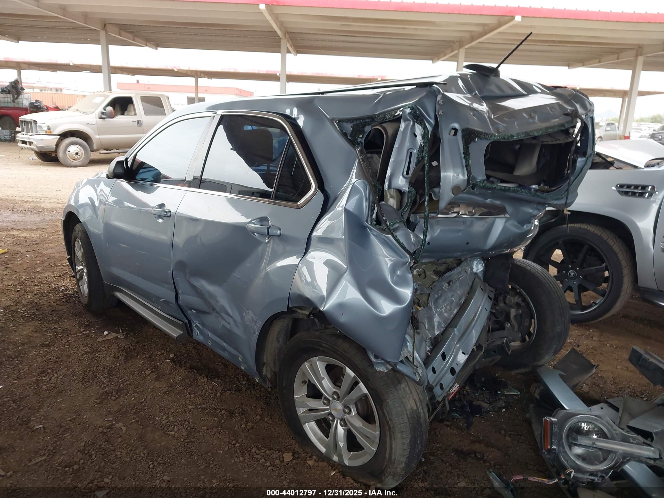 CHEVROLET EQUINOX image 3