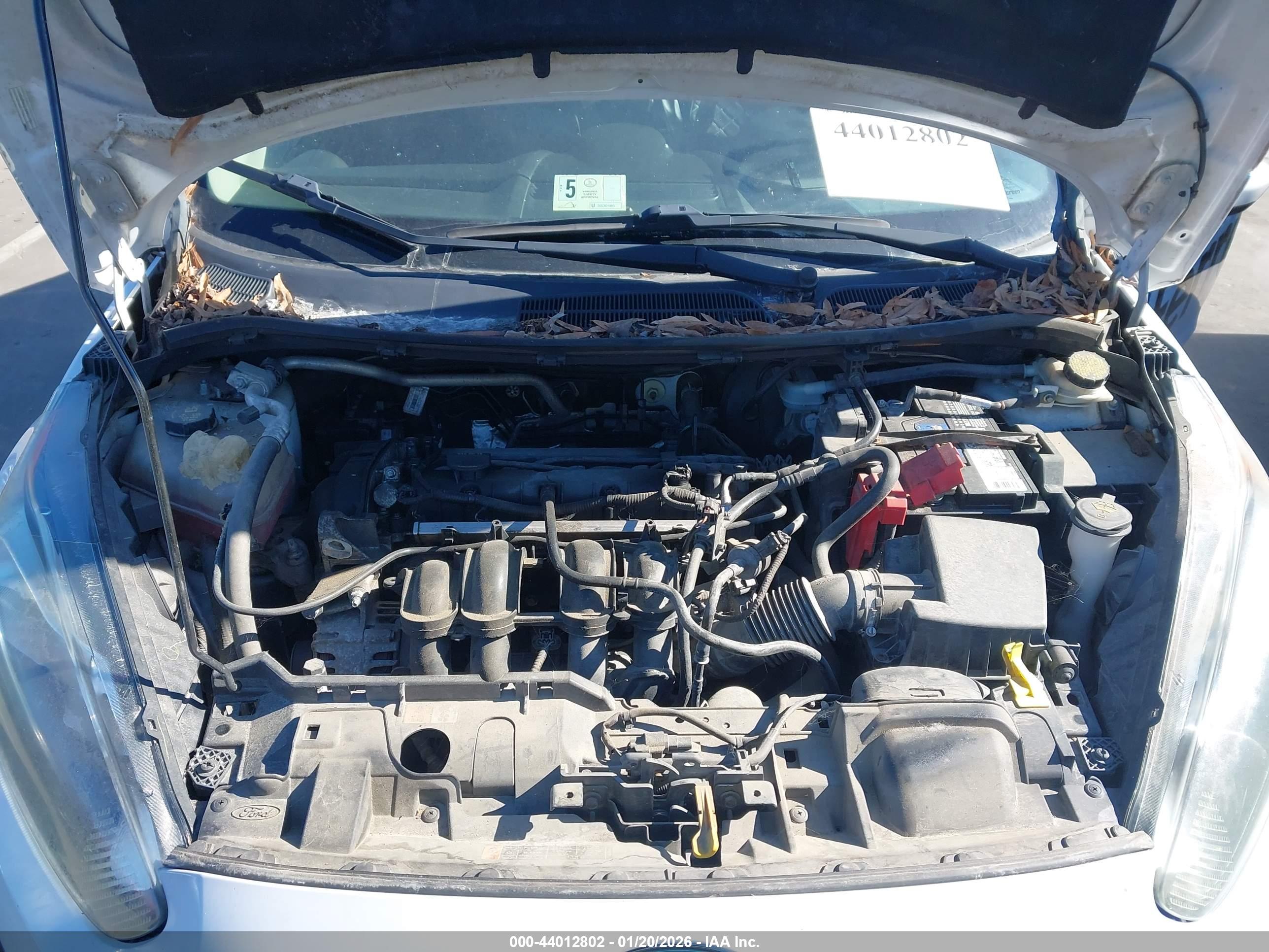 FORD FIESTA image 10