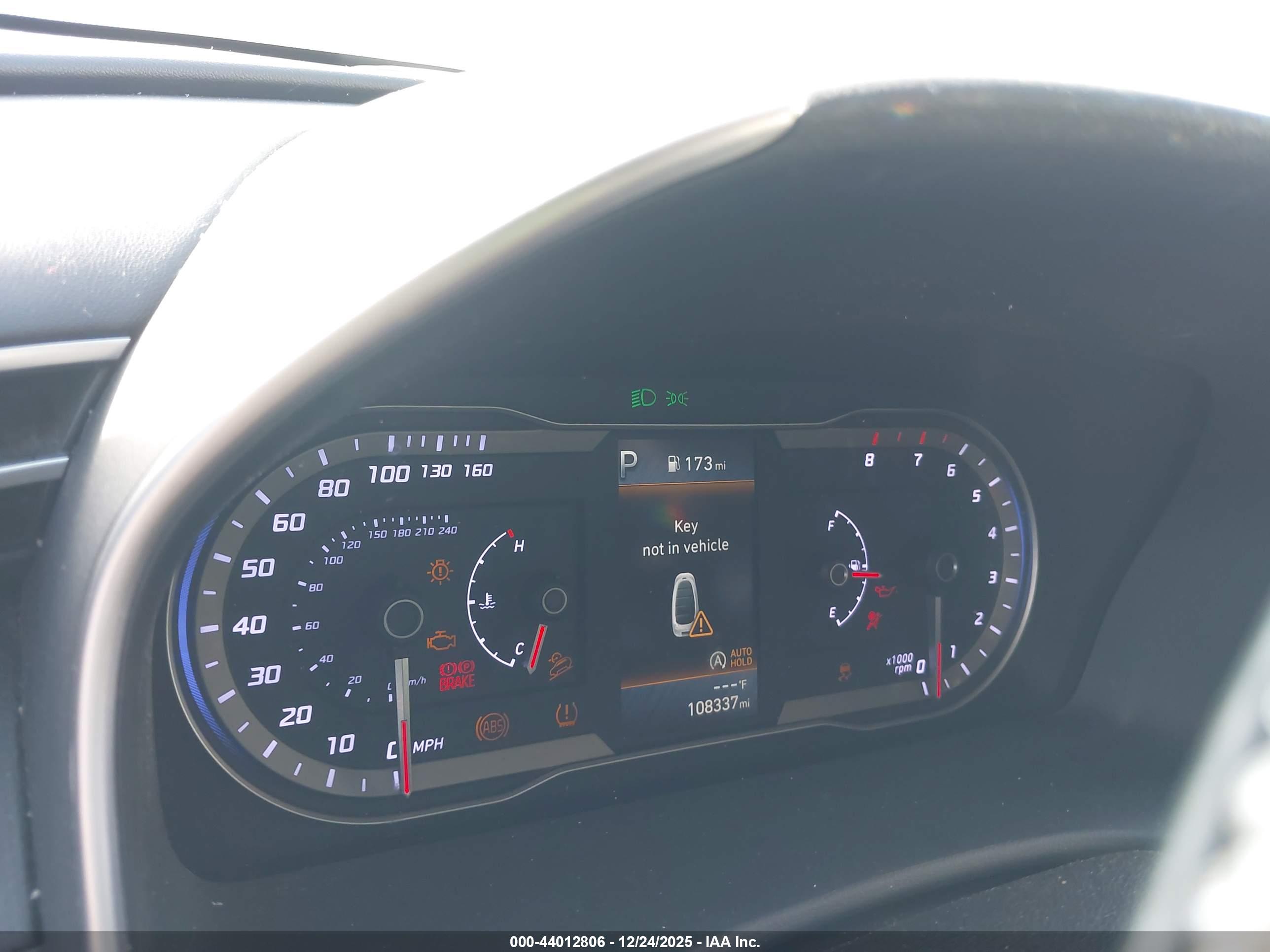 HYUNDAI TUCSON image 7