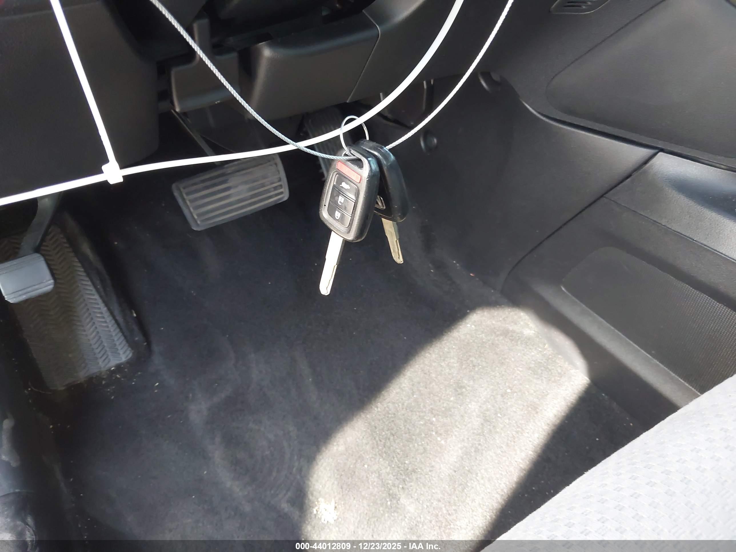 HONDA CR-V image 11