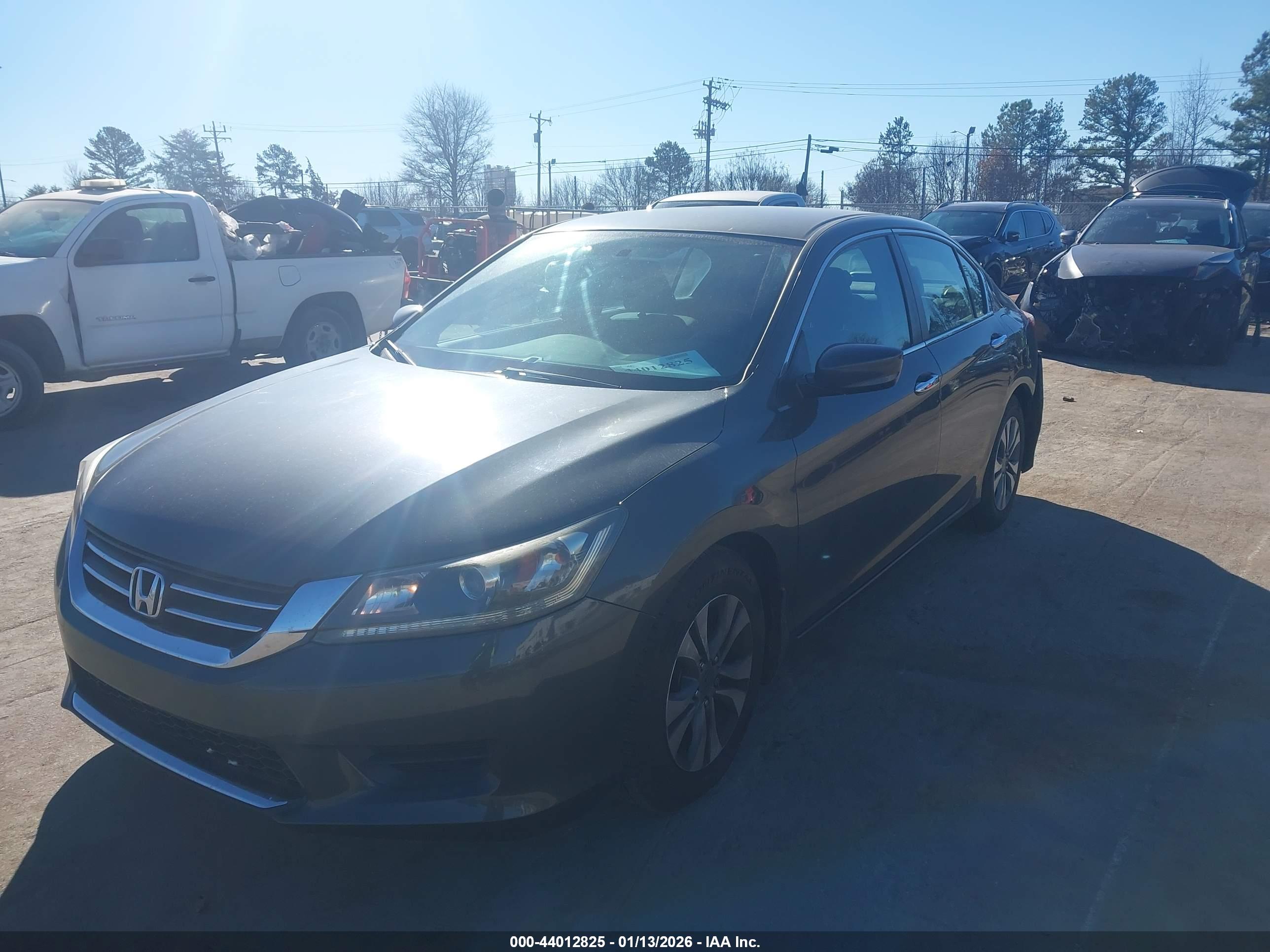 HONDA ACCORD image 2