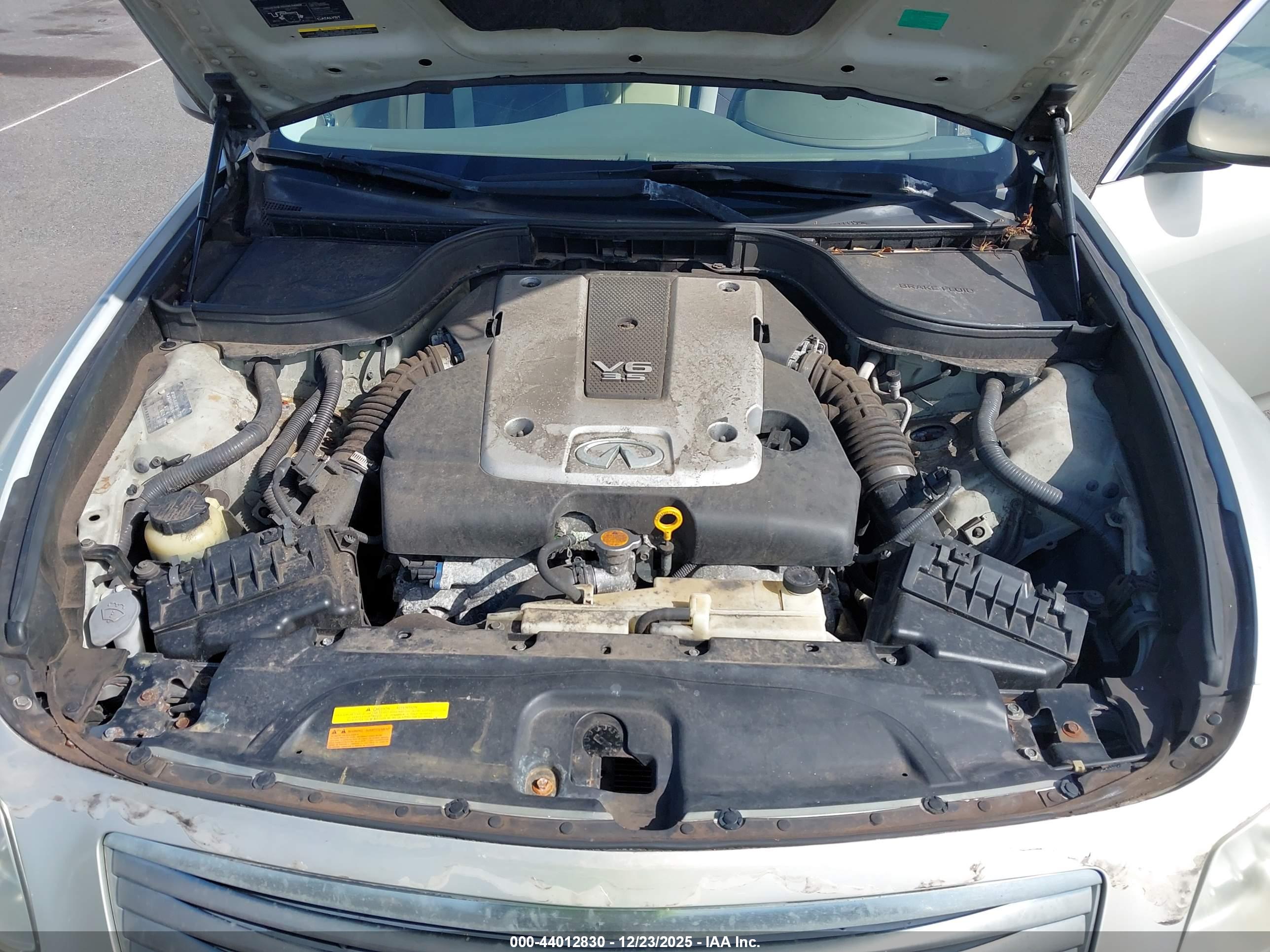 INFINITI G35 image 10