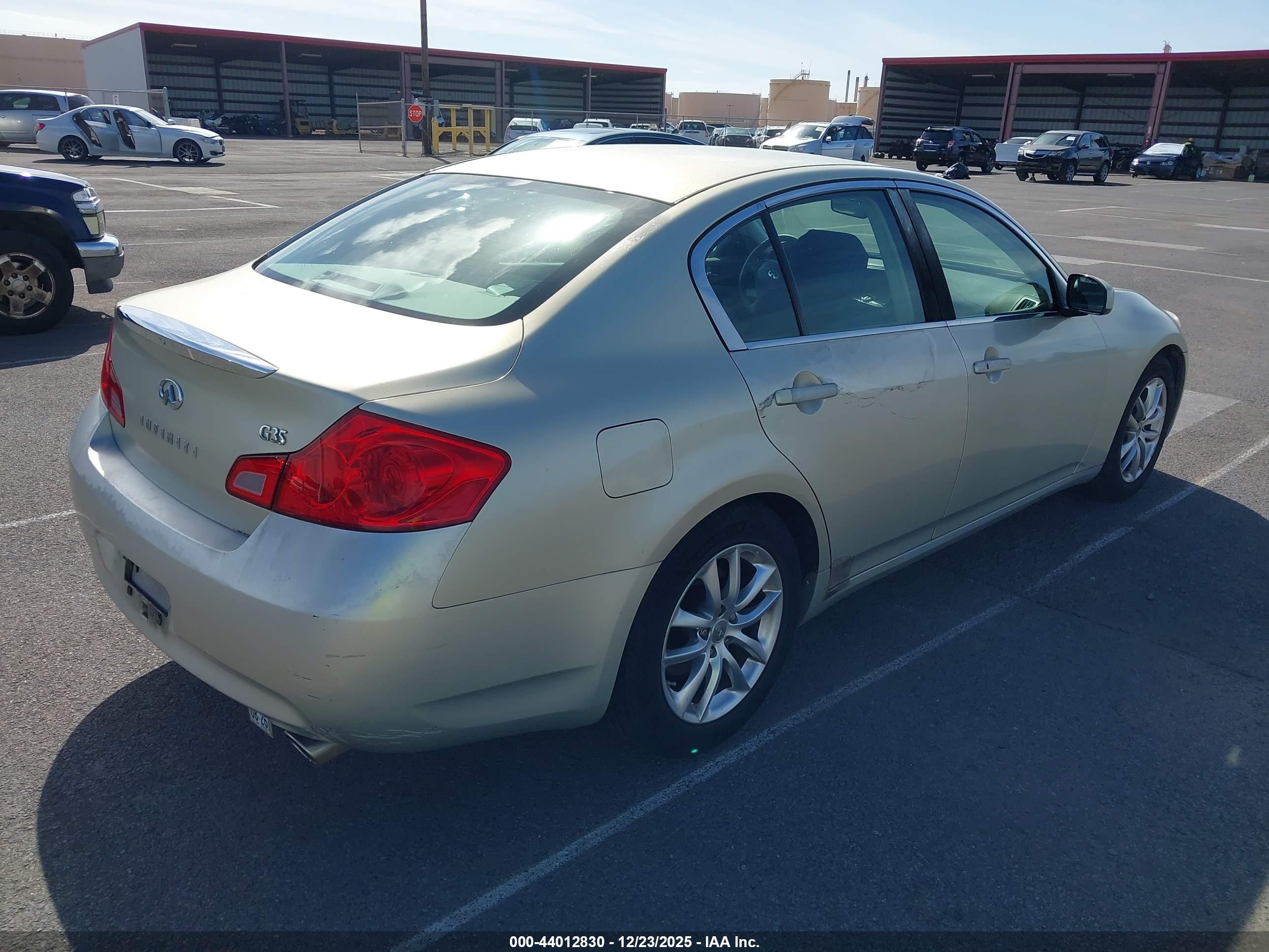 INFINITI G35 image 4