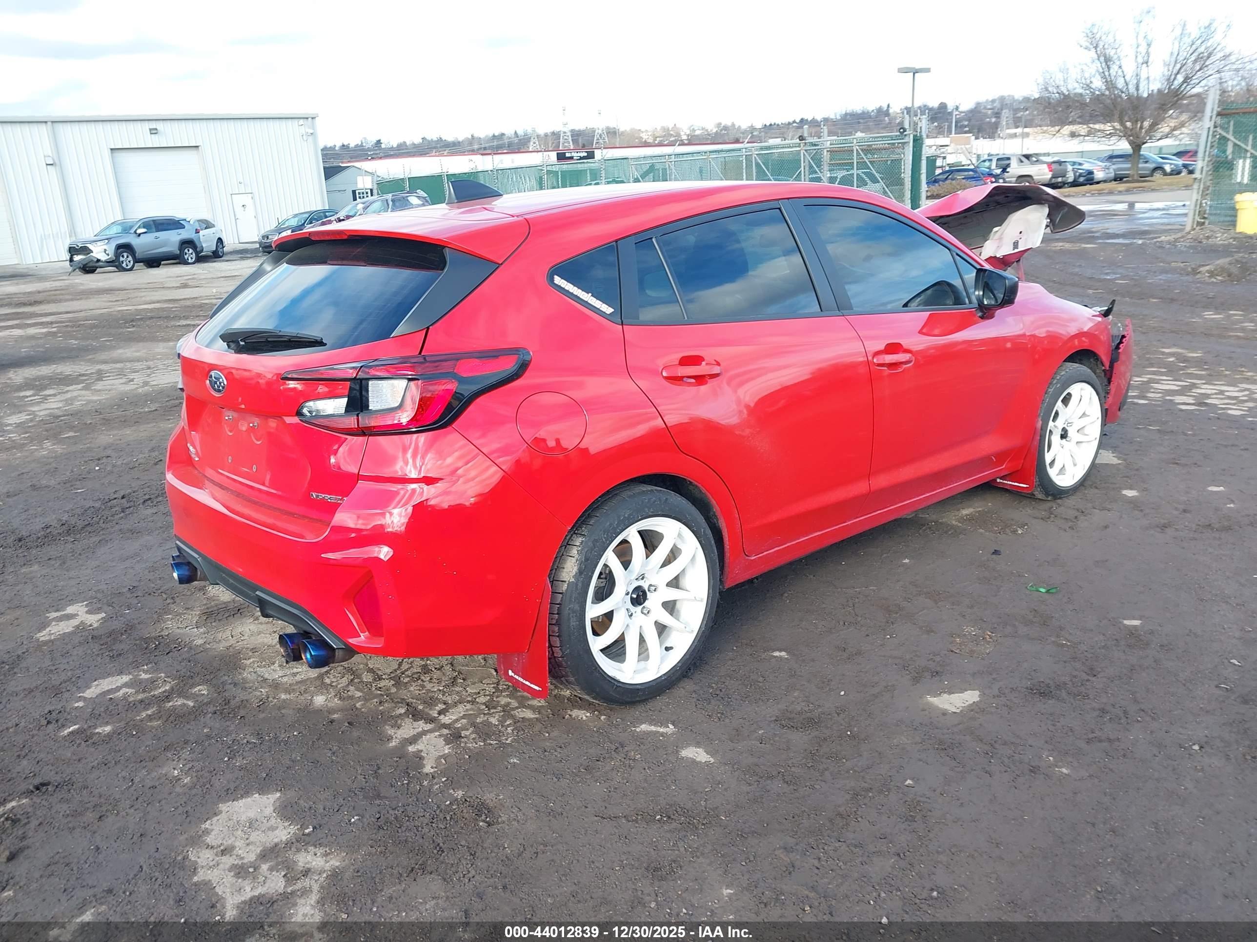 SUBARU IMPREZA image 4