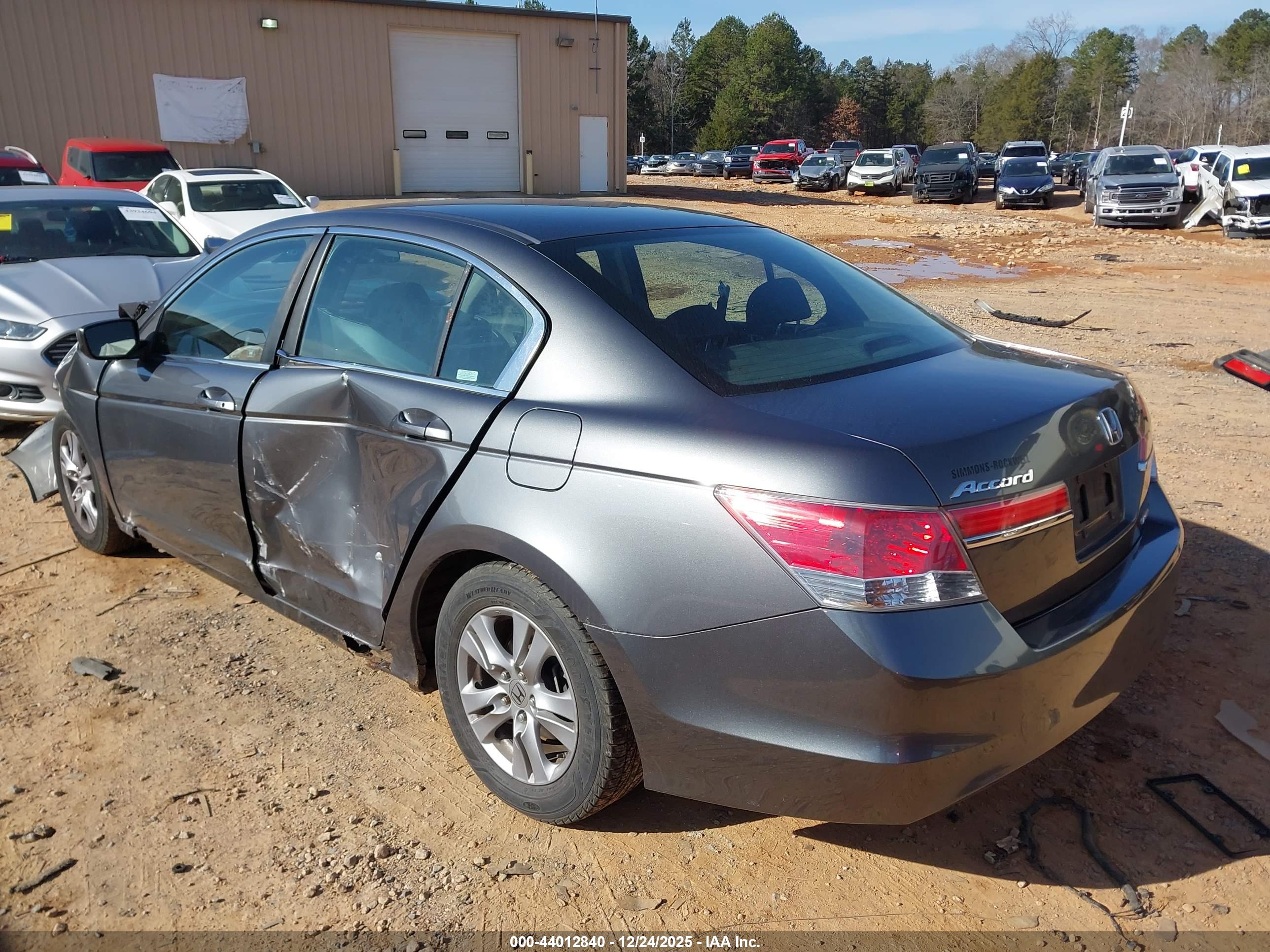 HONDA ACCORD image 3