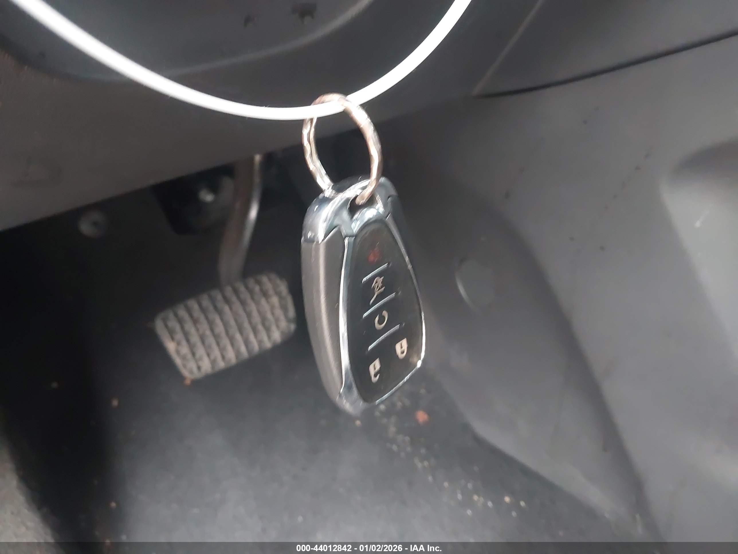 CHEVROLET EQUINOX image 11