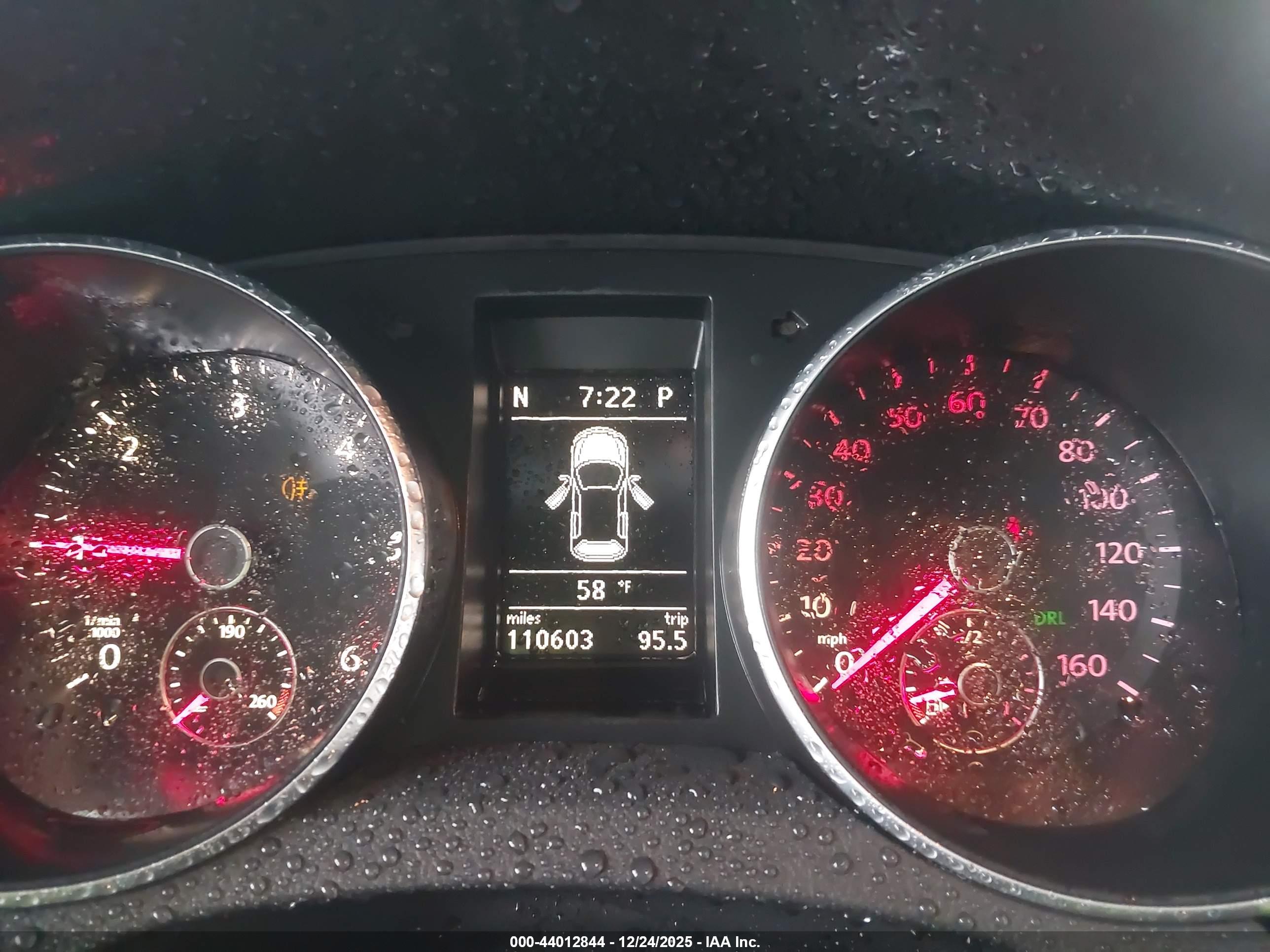 VOLKSWAGEN JETTA image 7