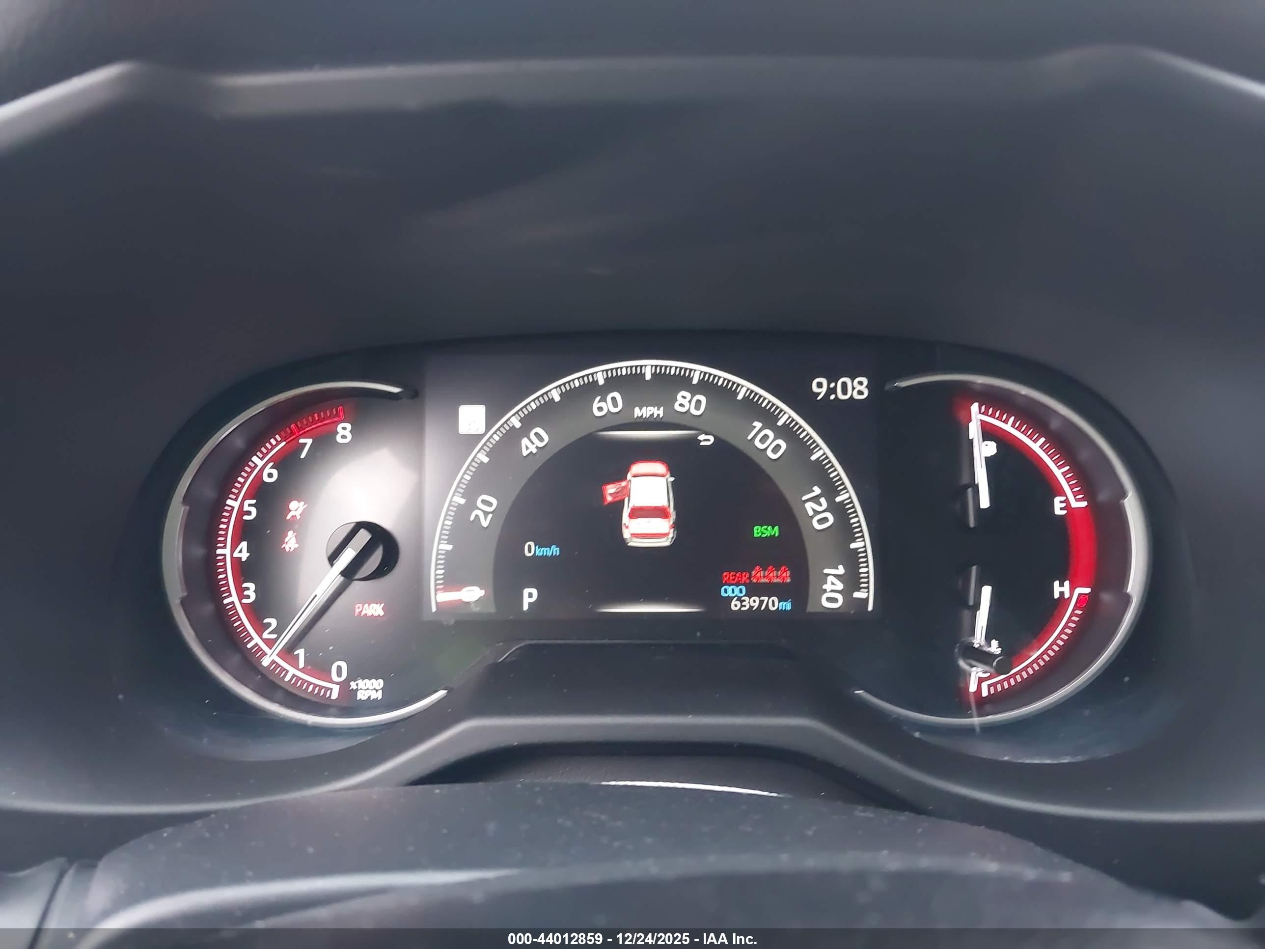 TOYOTA RAV4 image 7
