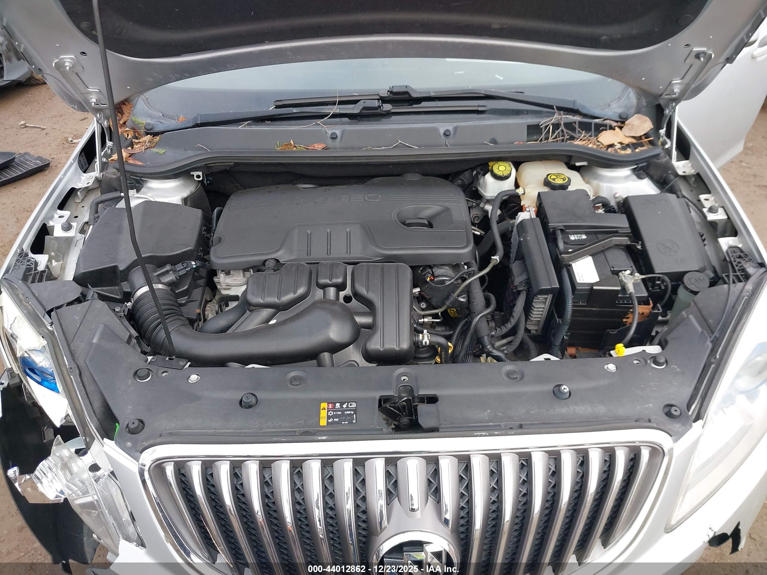 BUICK VERANO image 10