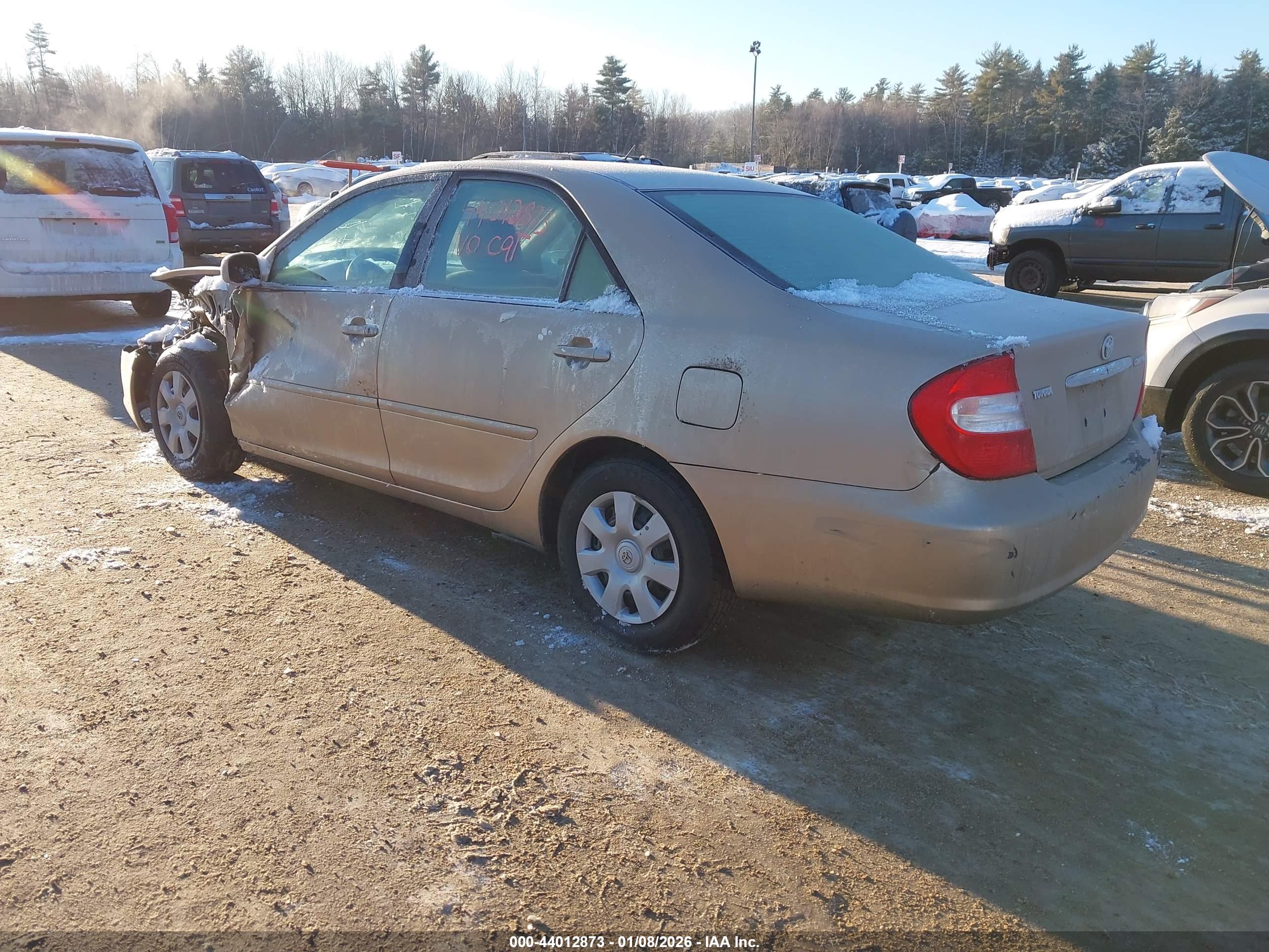 TOYOTA CAMRY image 3