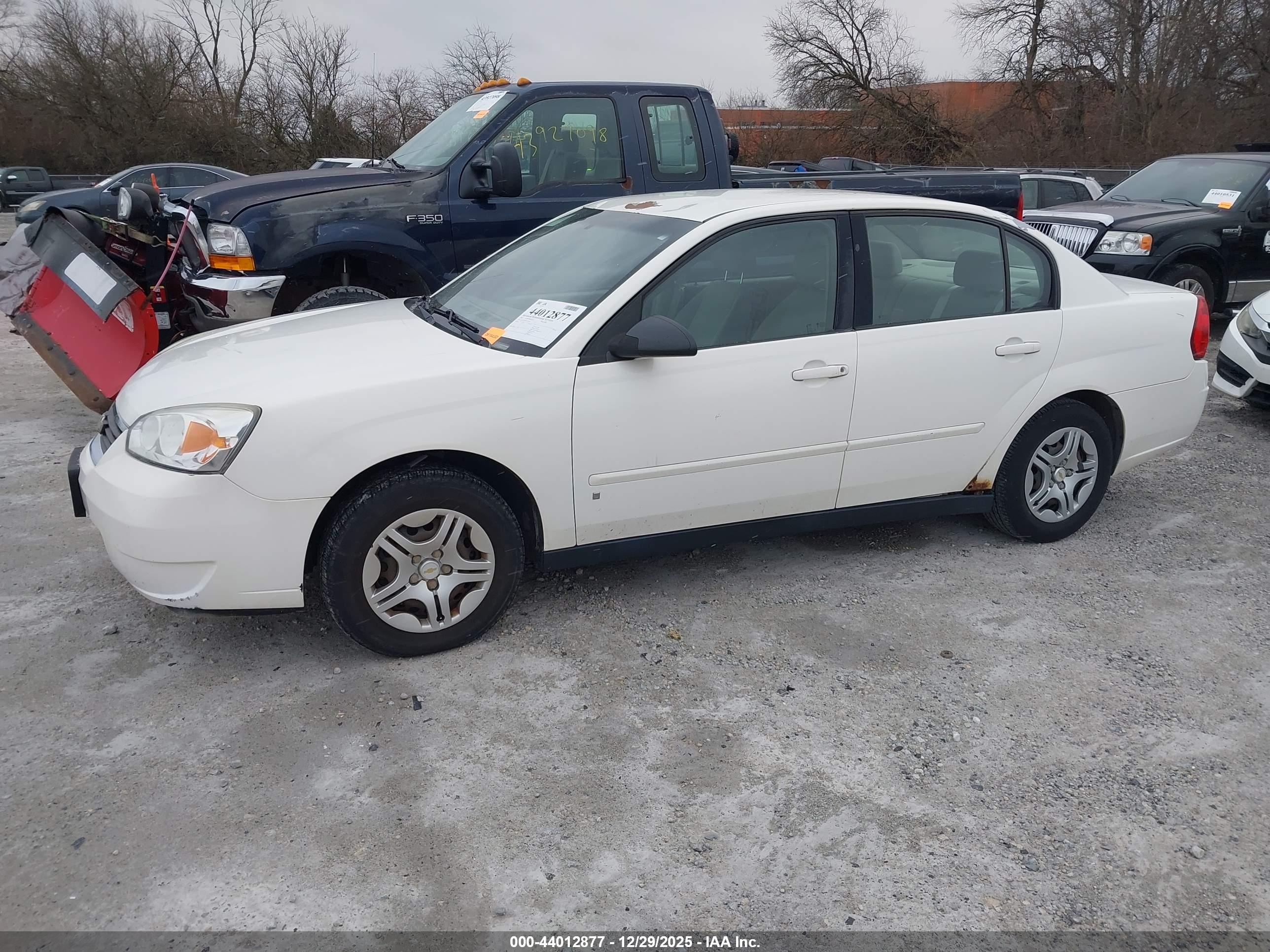 CHEVROLET MALIBU image 2