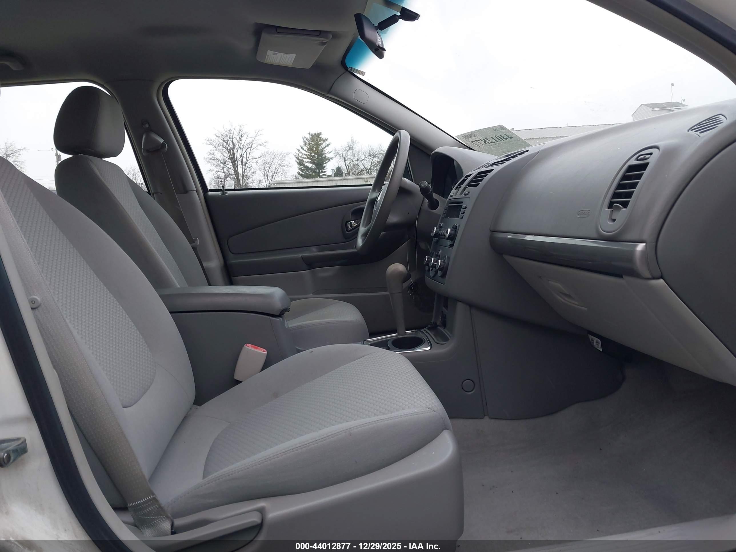CHEVROLET MALIBU image 5