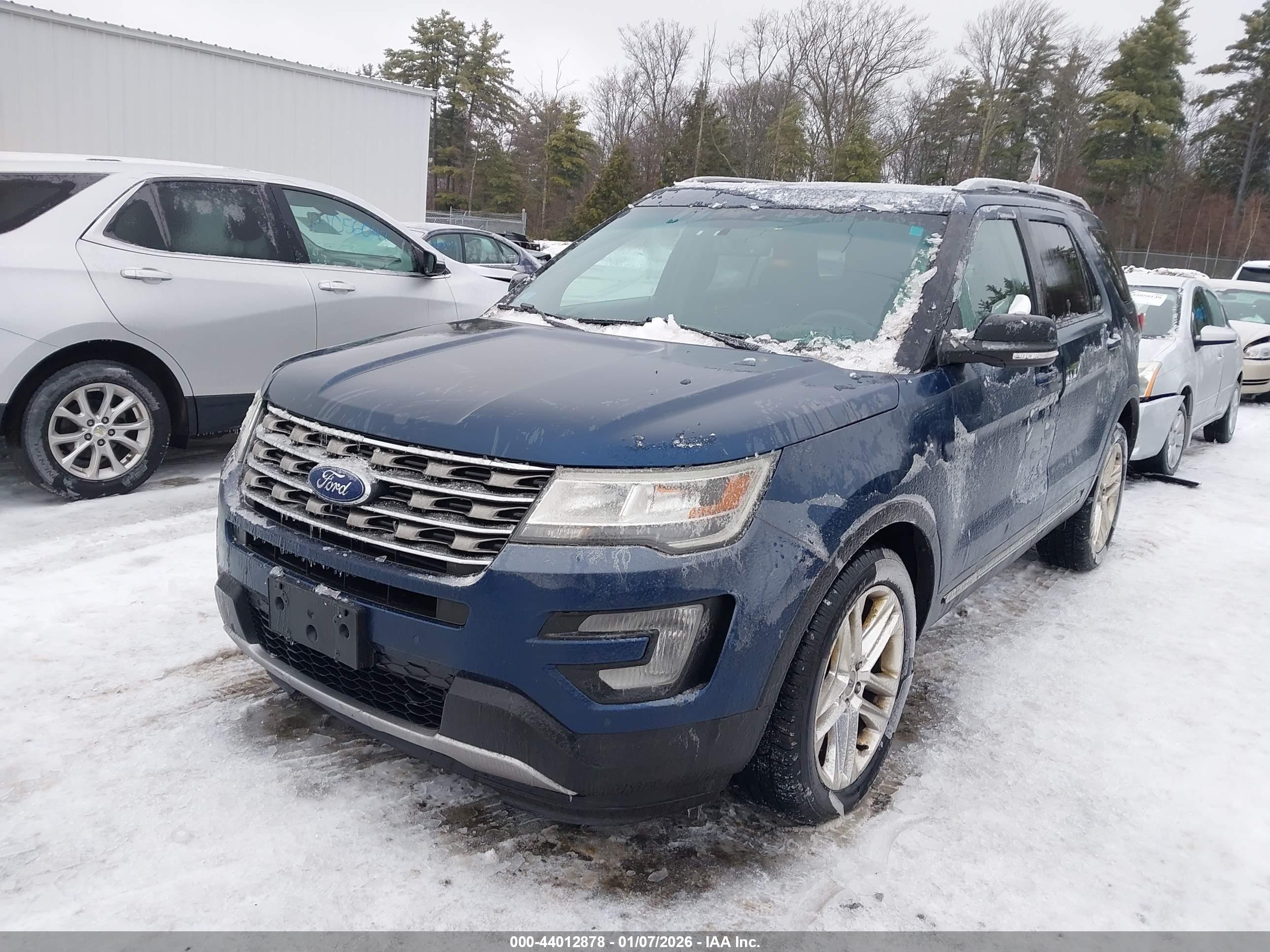FORD EXPLORER image 2