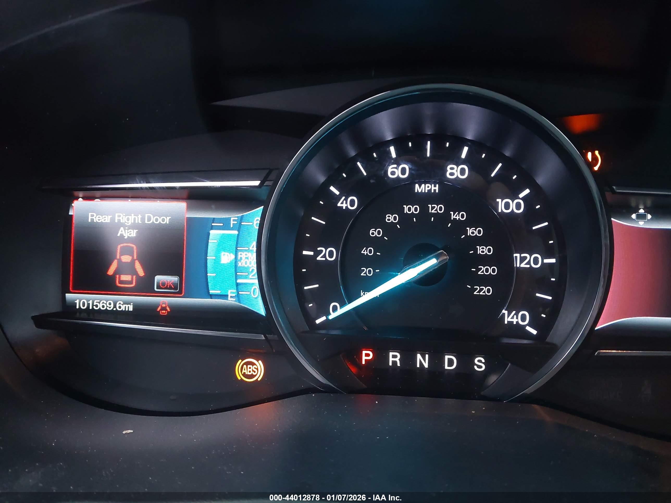 FORD EXPLORER image 7