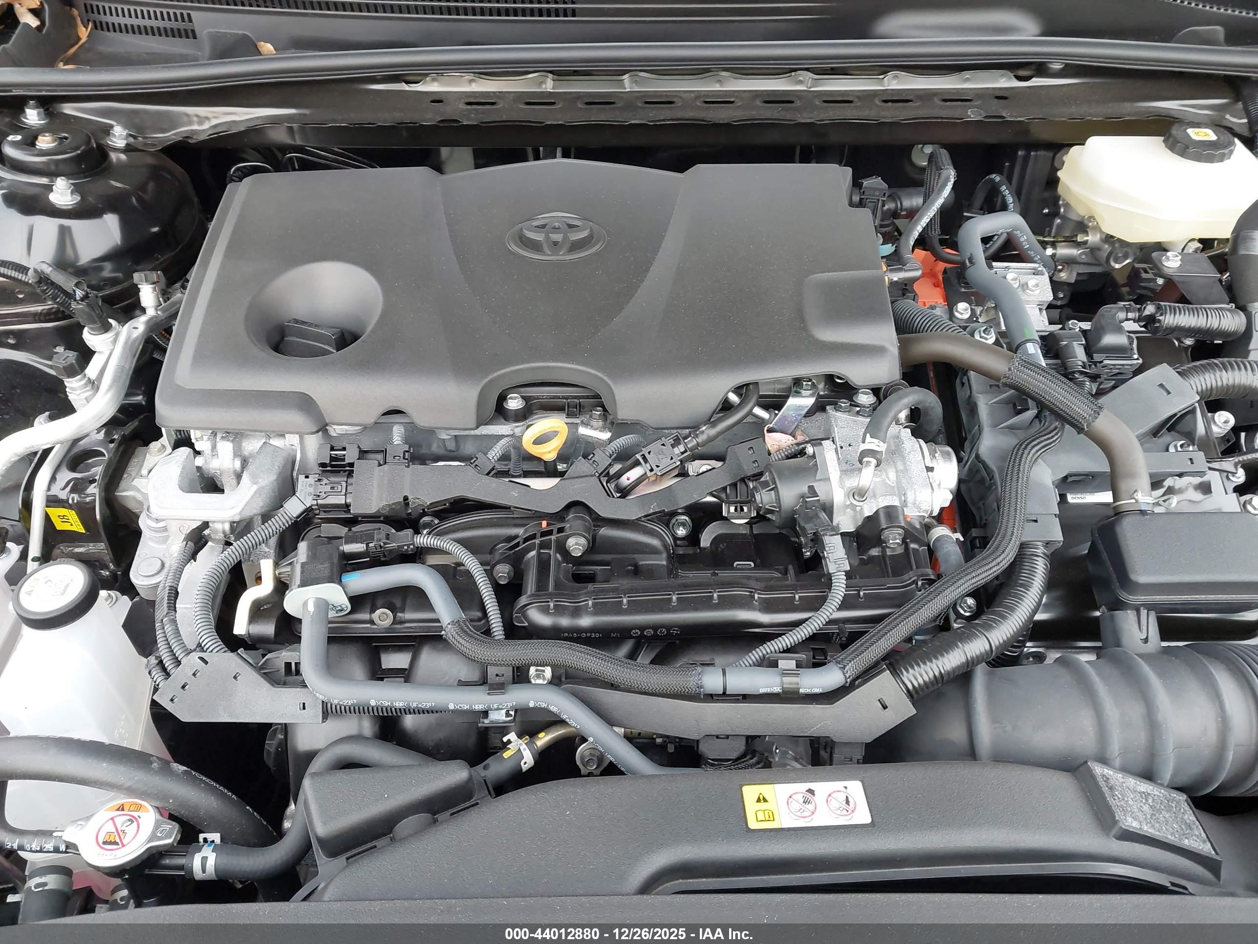 TOYOTA CAMRY image 10