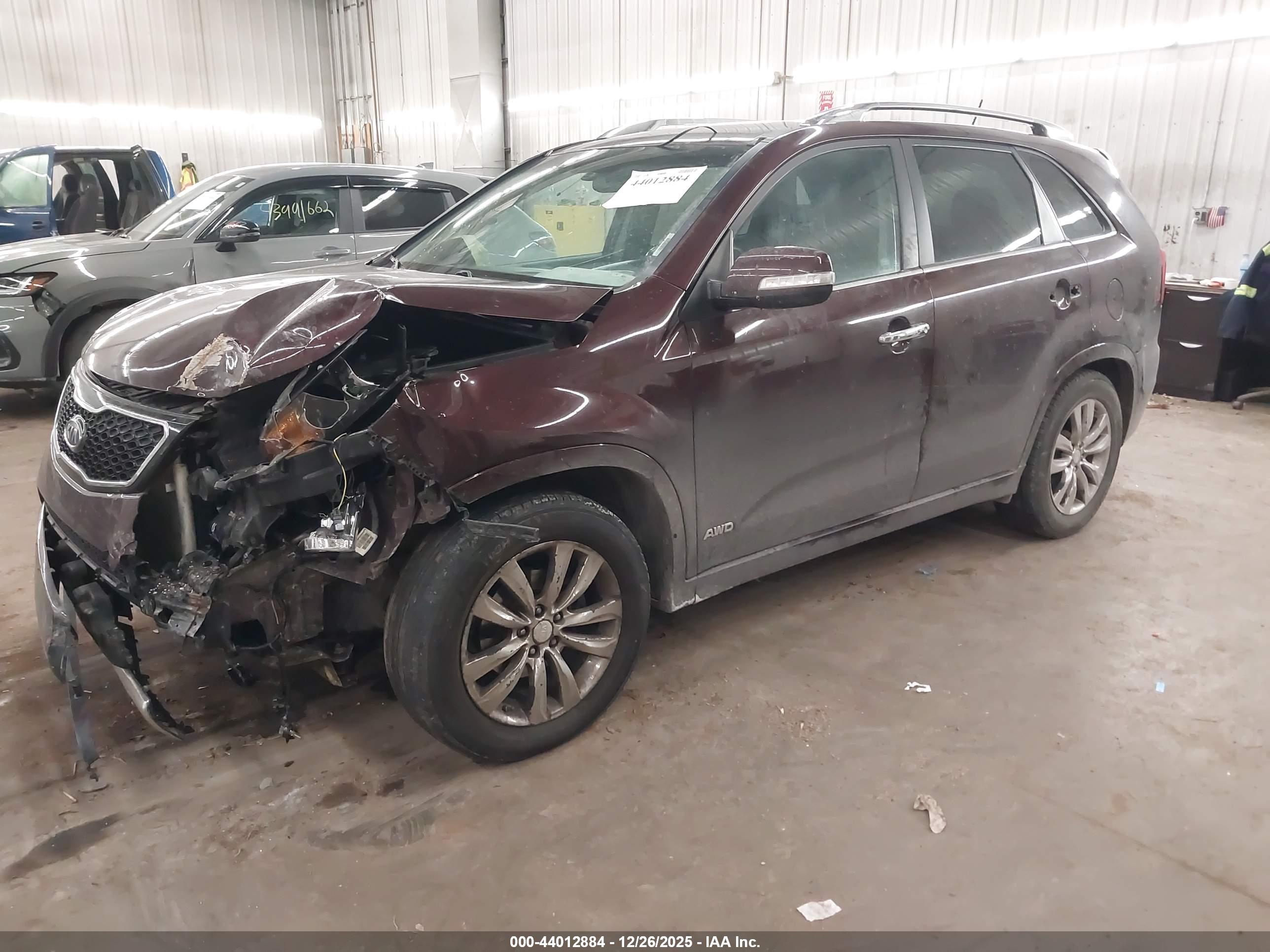 KIA SORENTO image 2
