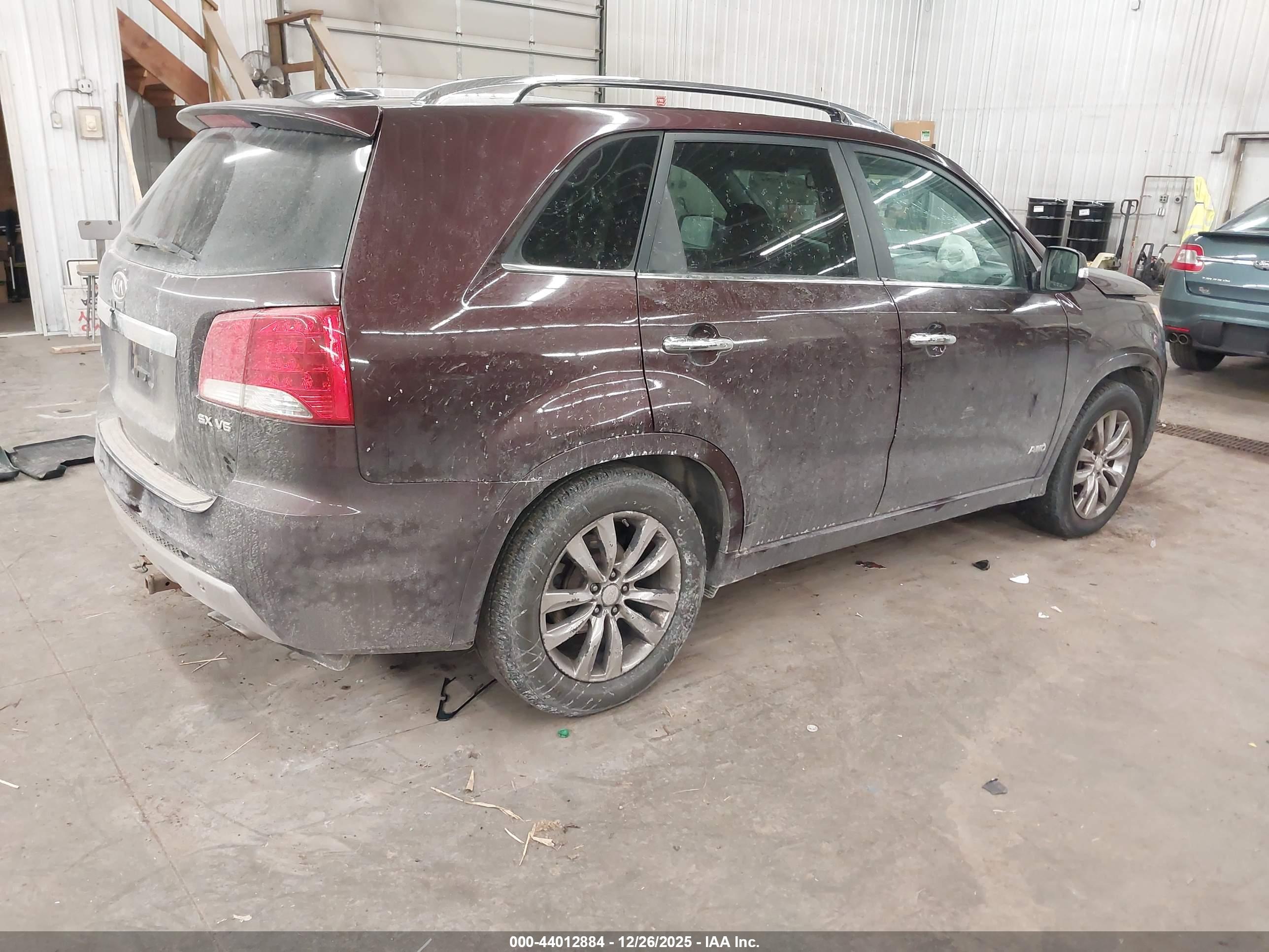 KIA SORENTO image 4