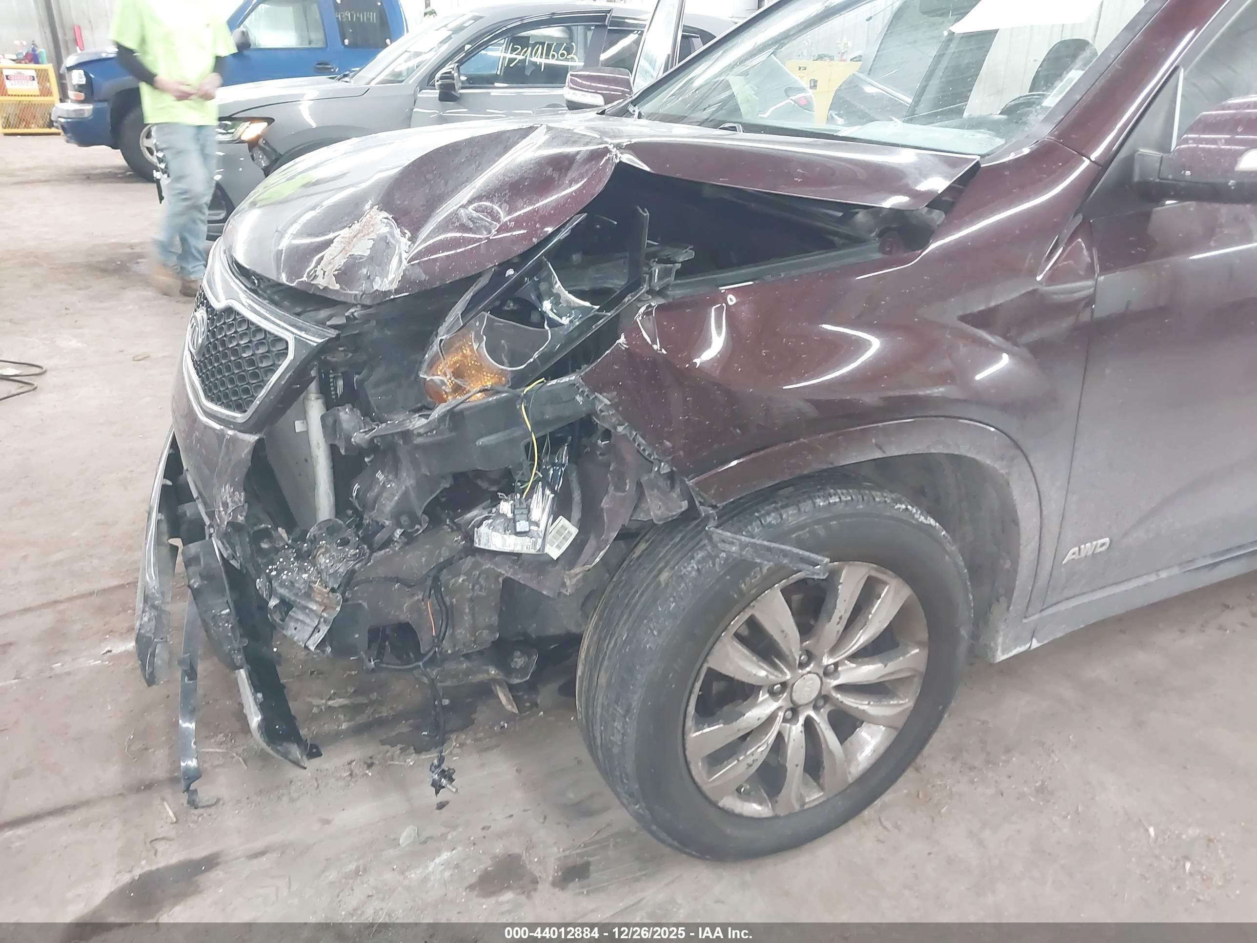 KIA SORENTO image 6