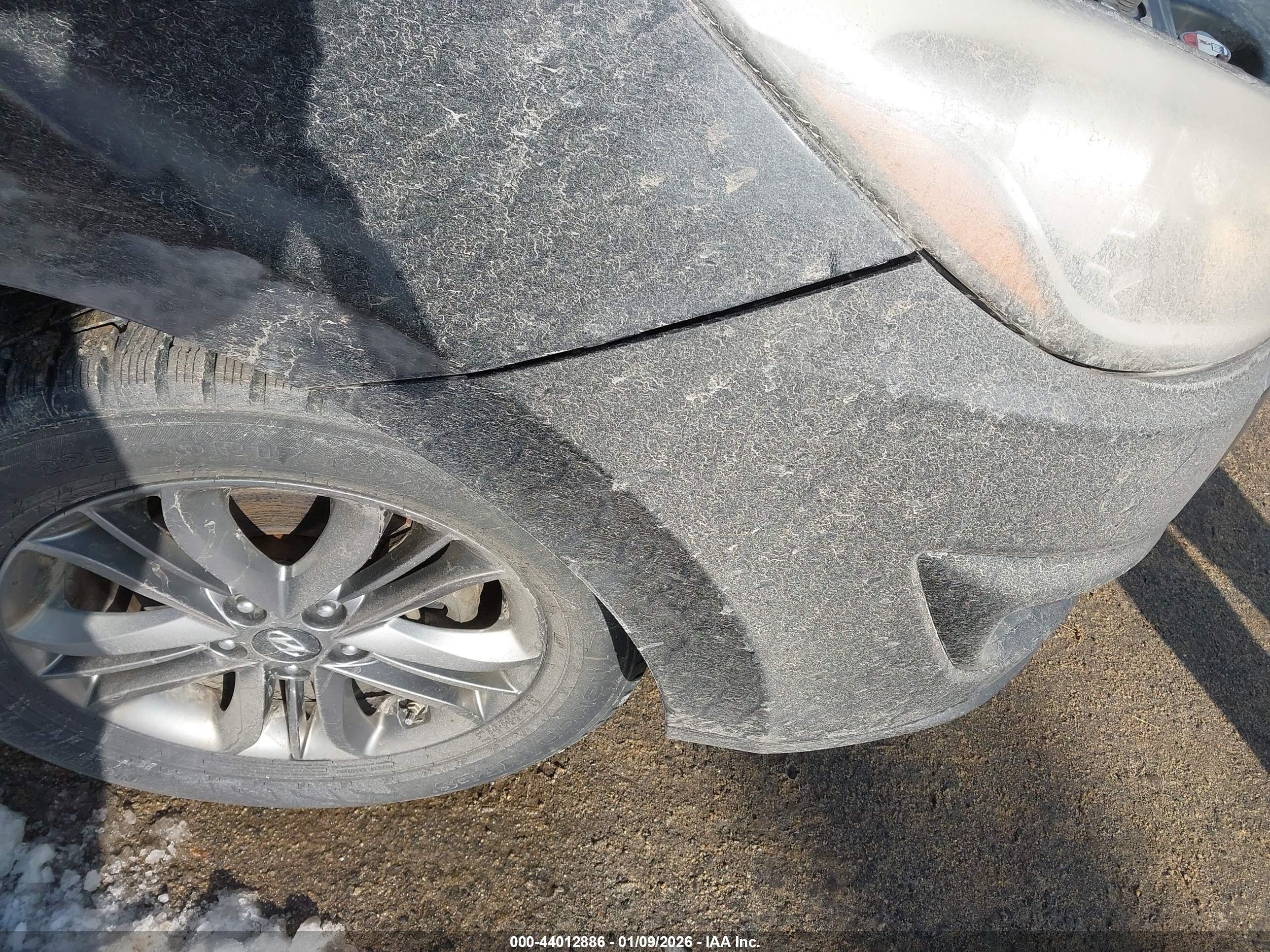 HYUNDAI TUCSON image 6