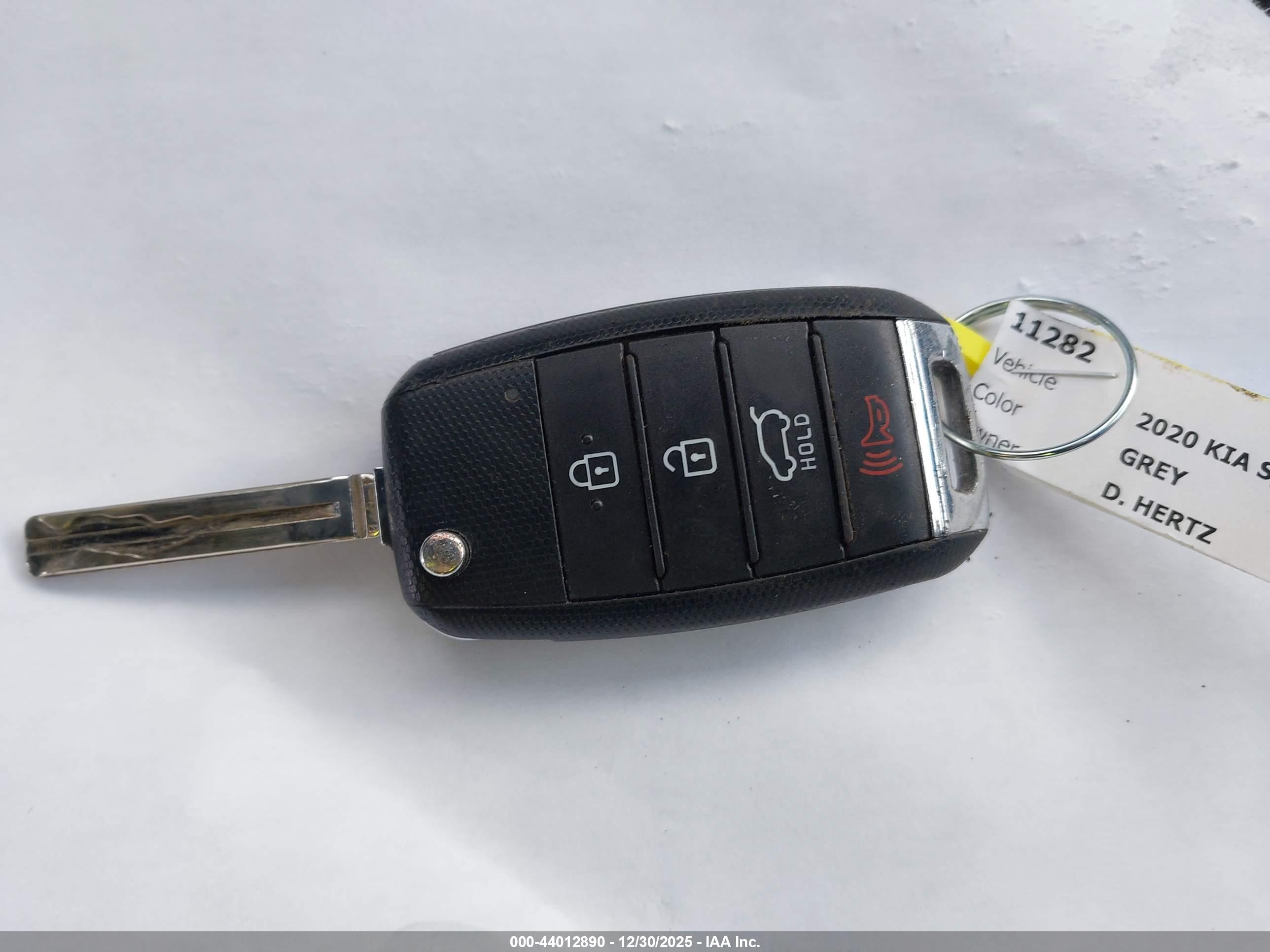 KIA SPORTAGE image 11