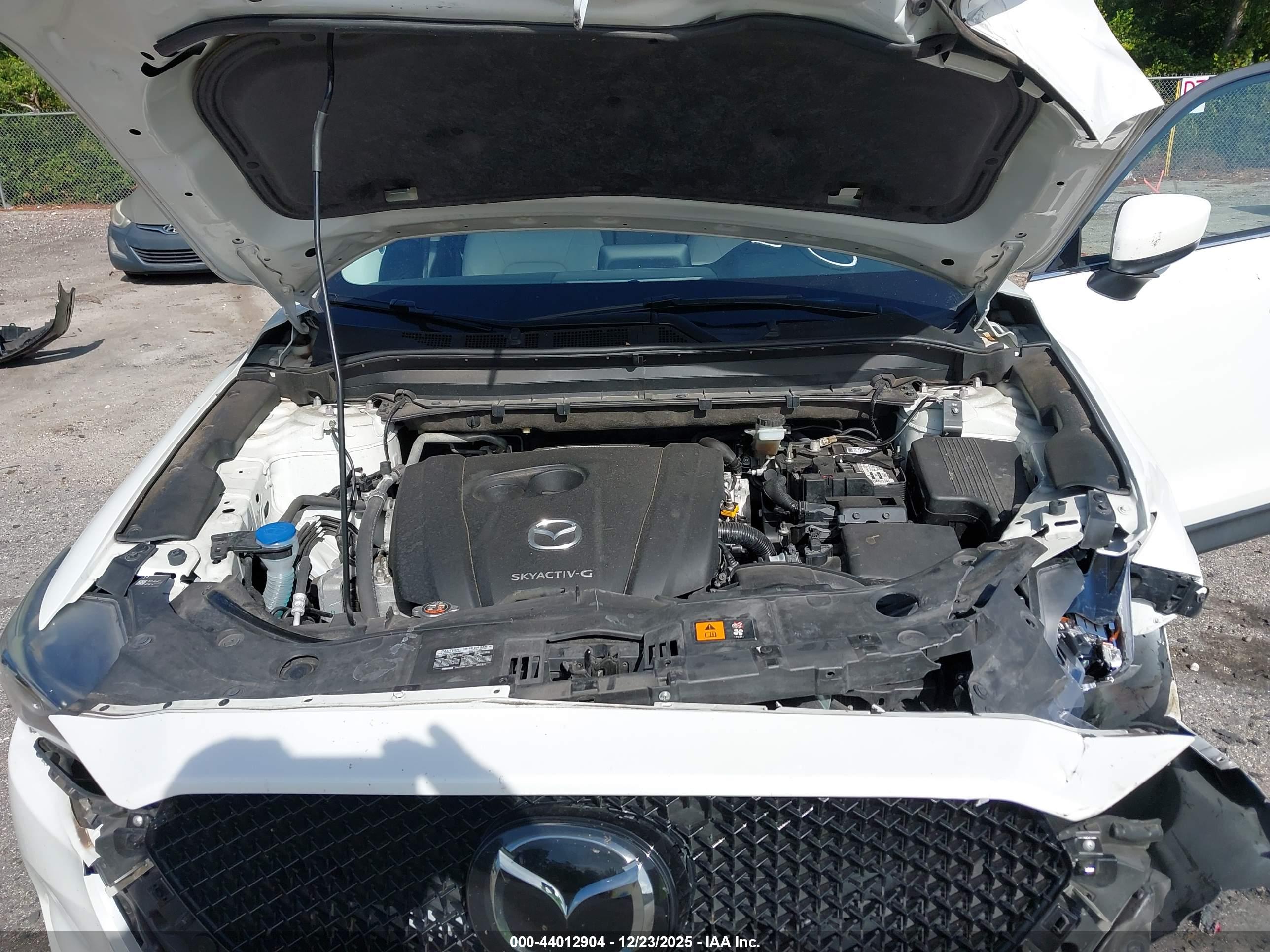 MAZDA CX-5 image 10