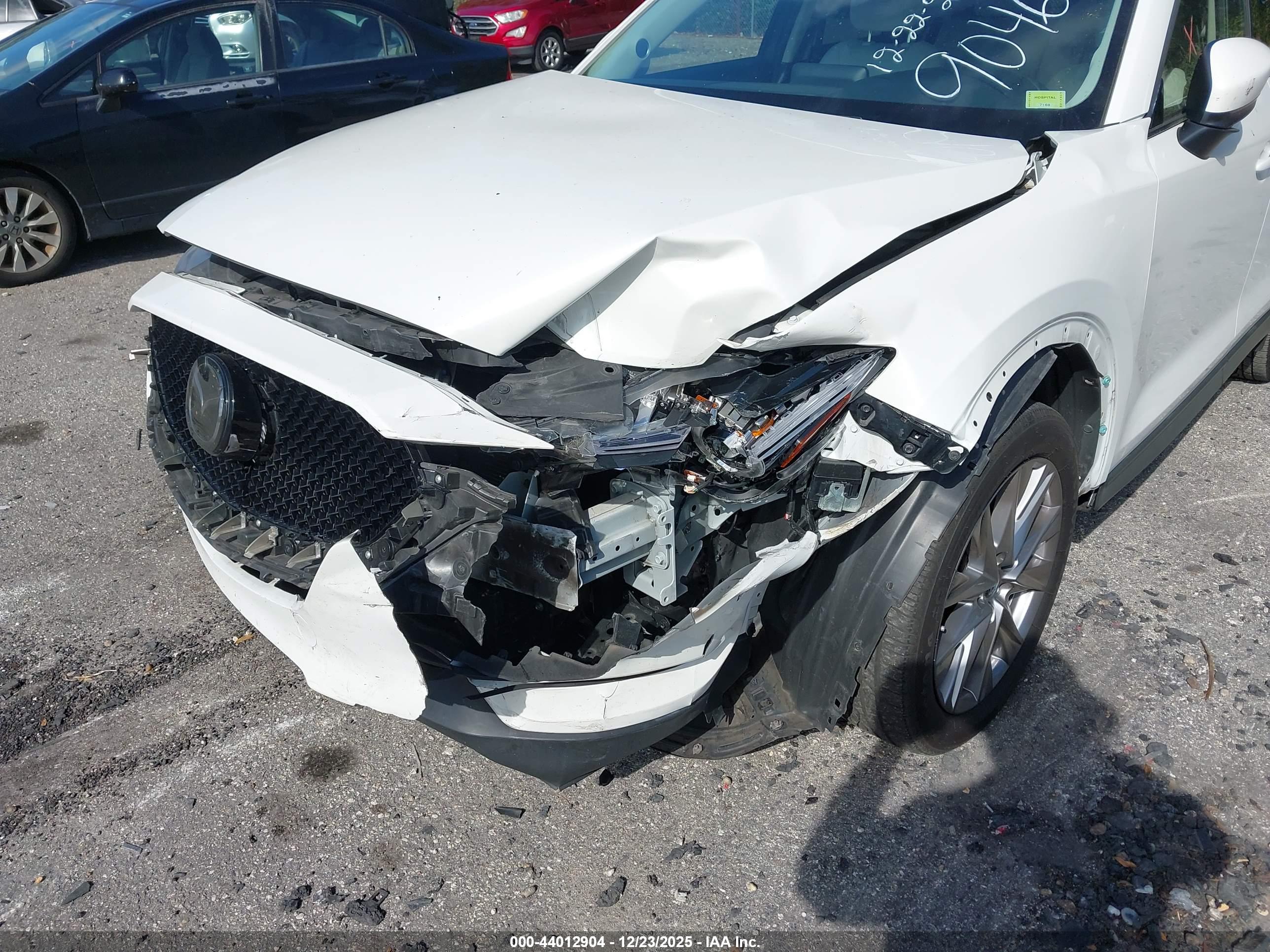 MAZDA CX-5 image 6