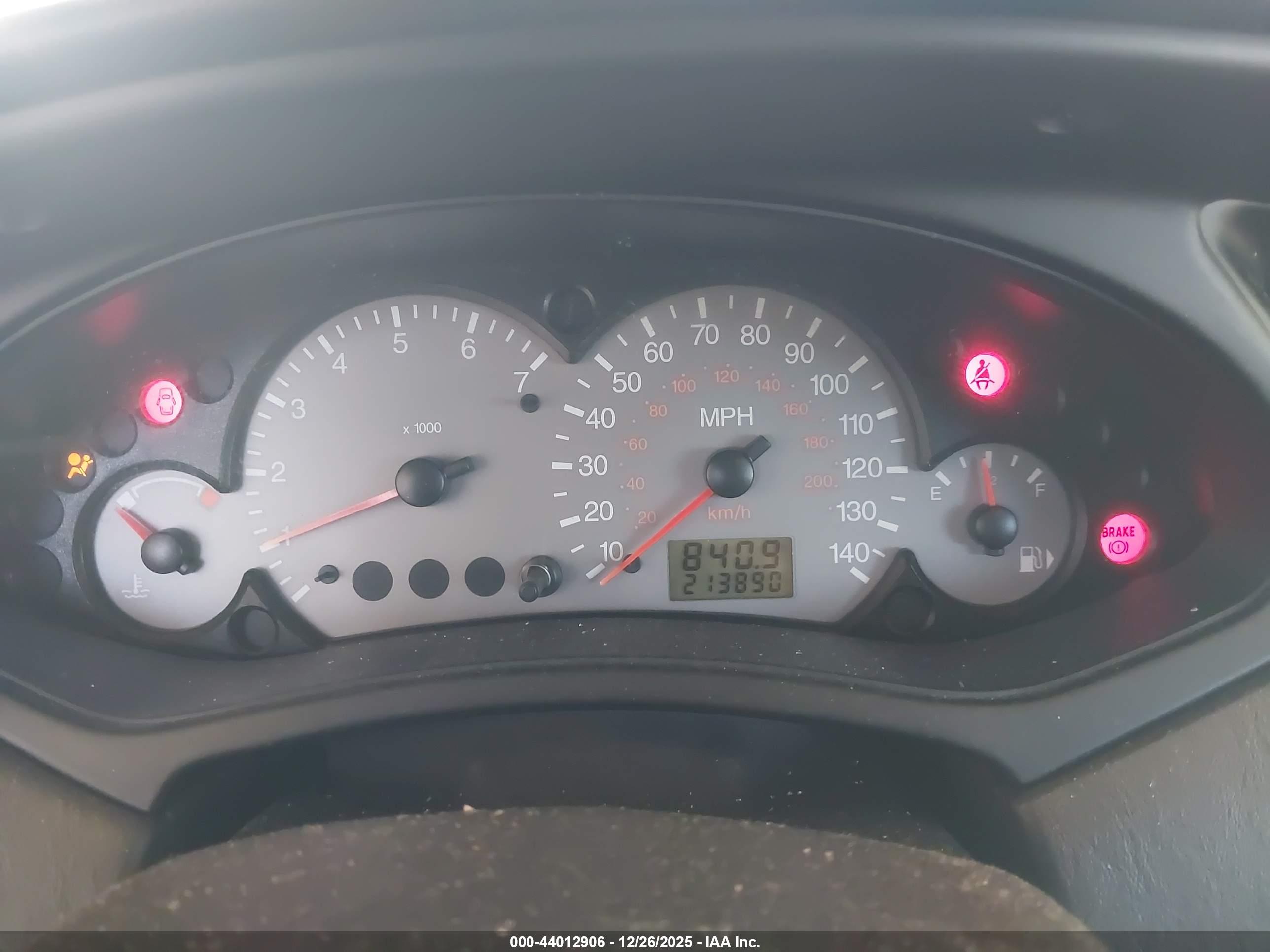 FORD FOCUS image 7