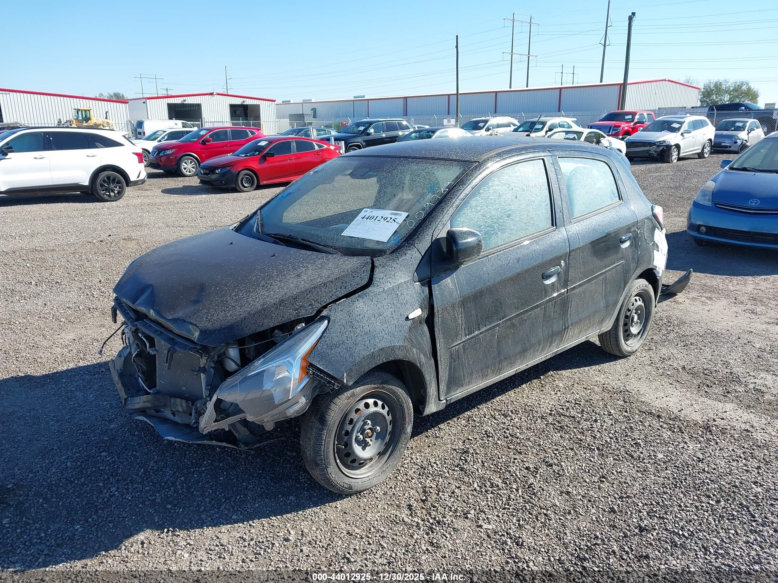 MITSUBISHI MIRAGE image 2