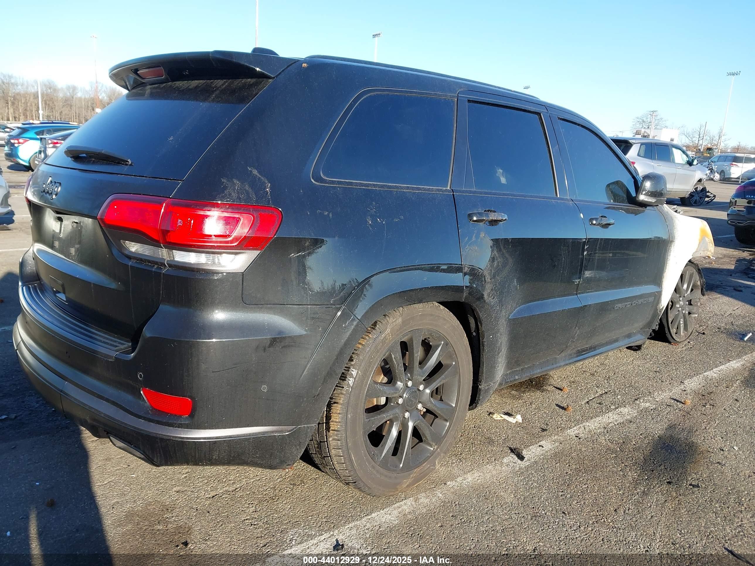 JEEP GRAND image 4