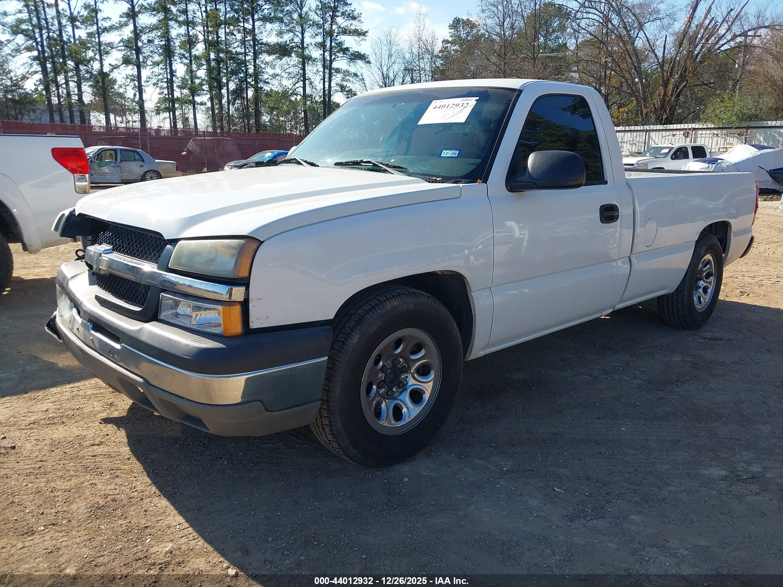 CHEVROLET SILVERADO image 2