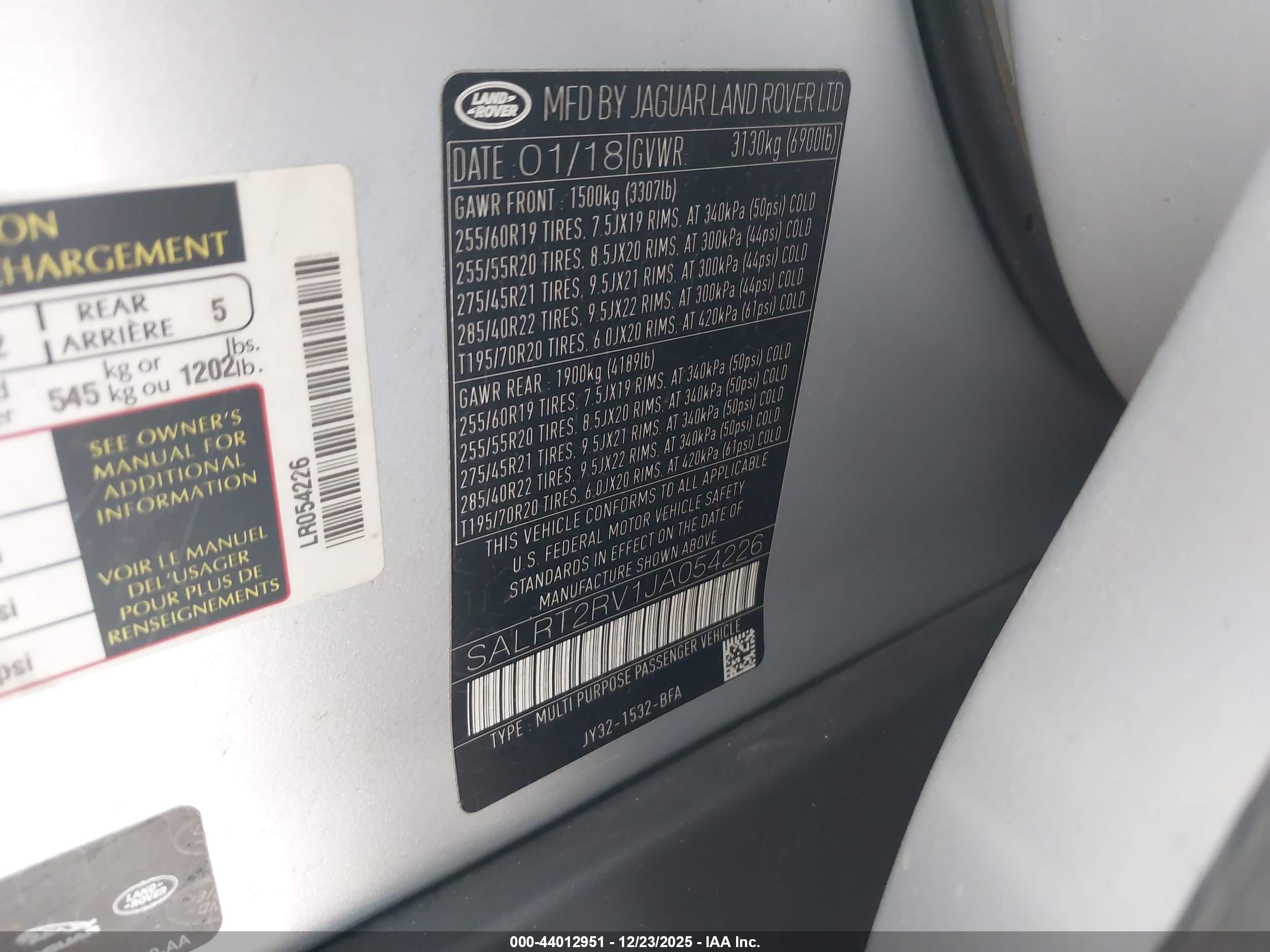 LAND ROVER image 9