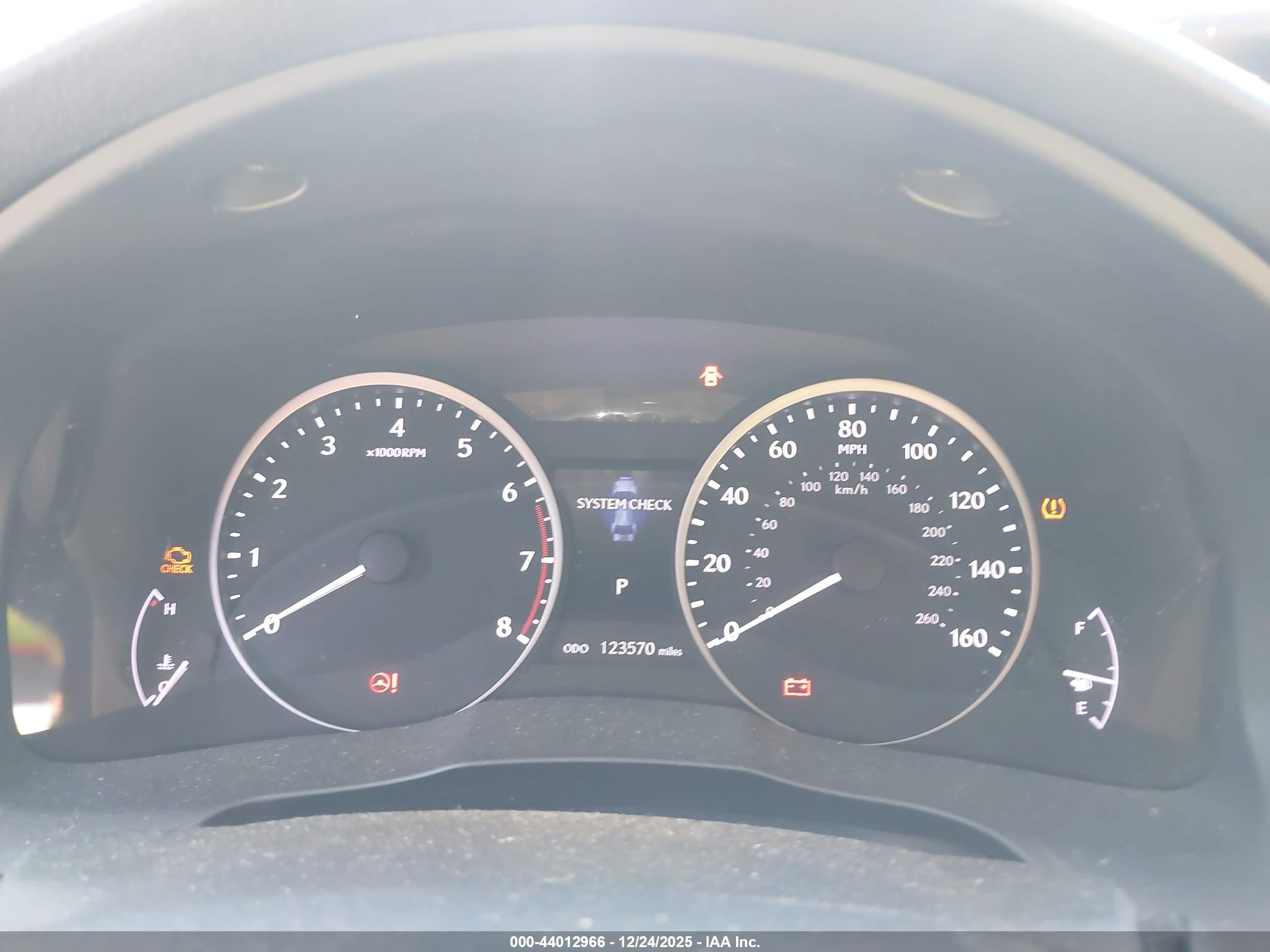 LEXUS ES image 7