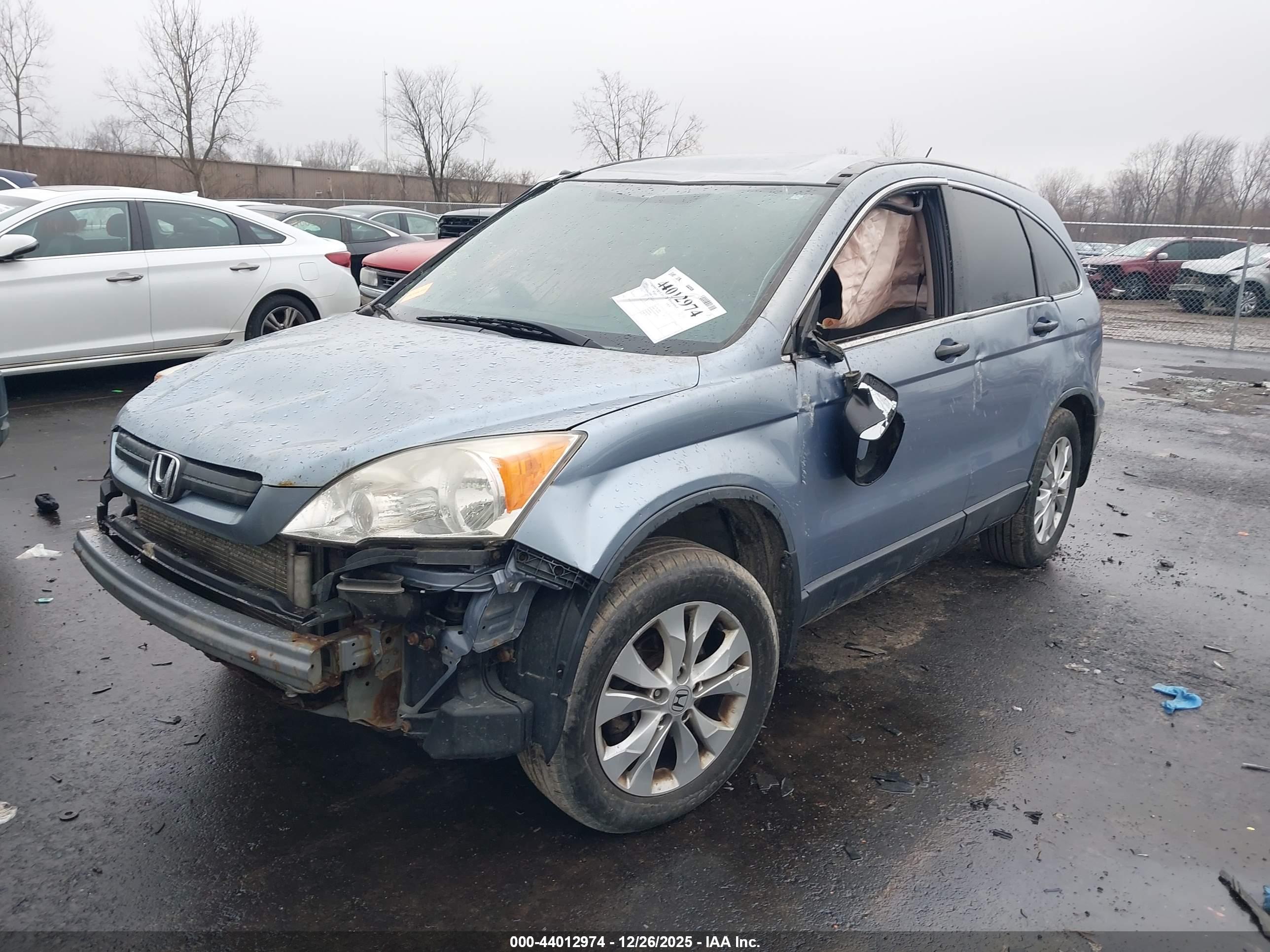 HONDA CR-V image 2