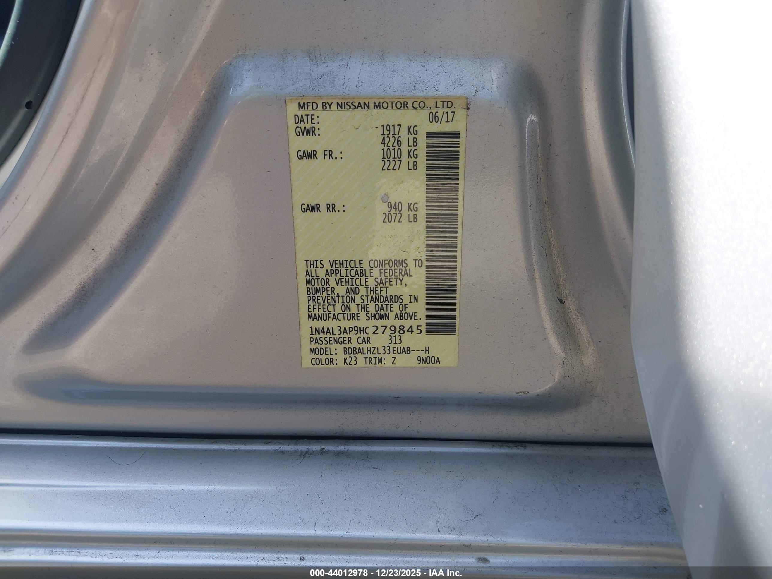 NISSAN ALTIMA image 9