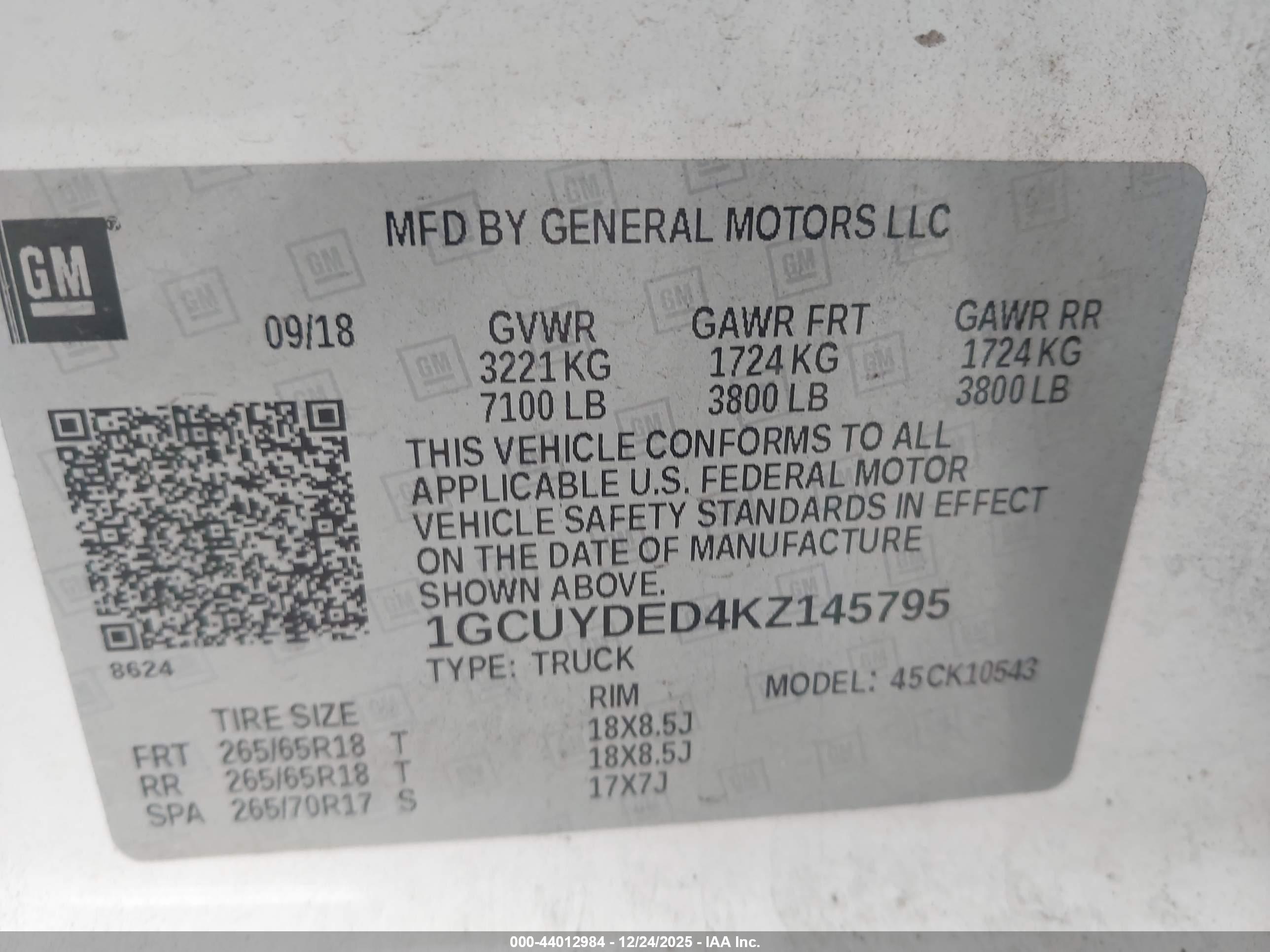 CHEVROLET SILVERADO image 9