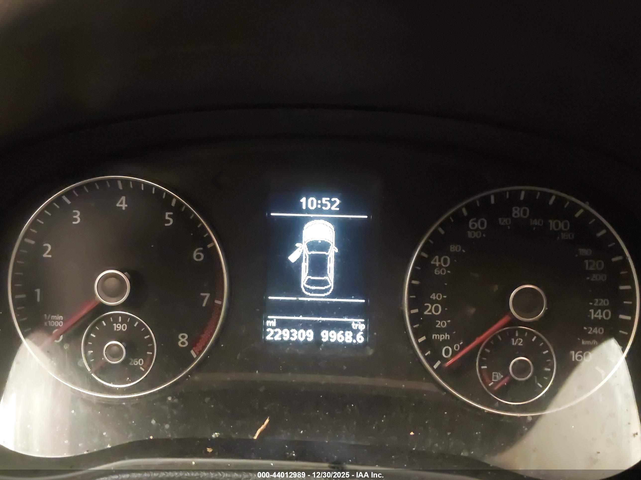 VOLKSWAGEN PASSAT image 7