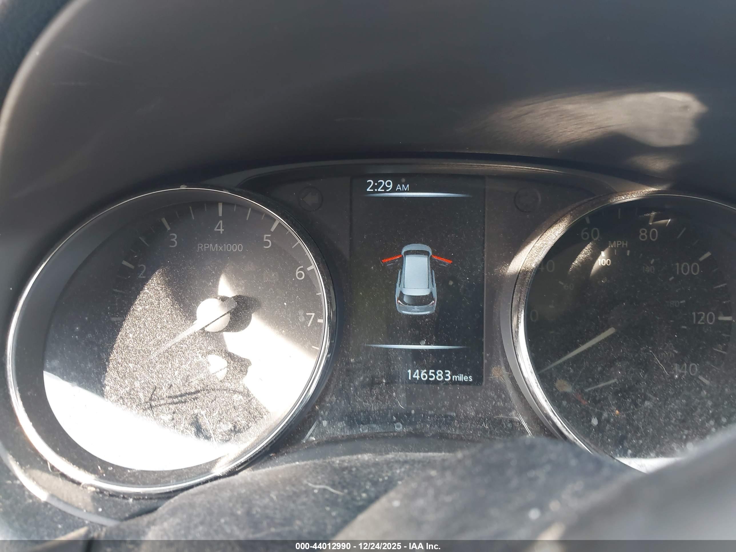 NISSAN ROGUE image 7