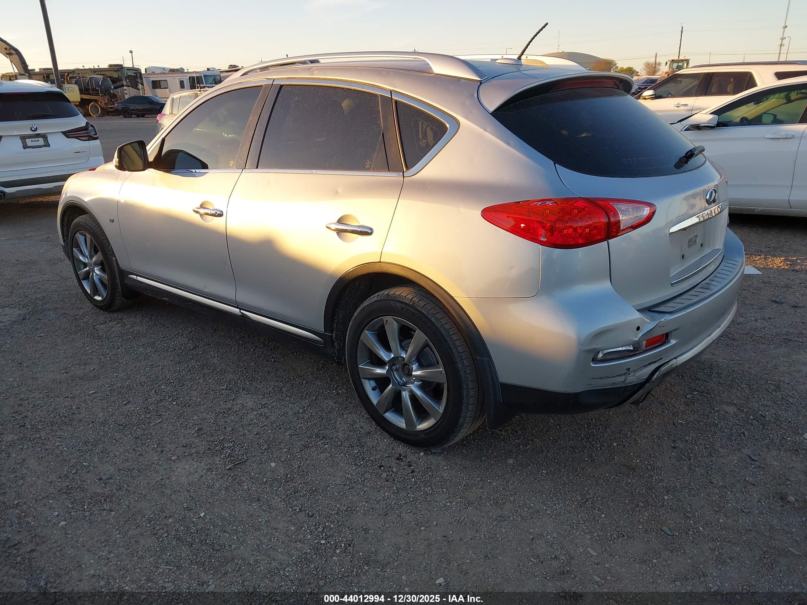 INFINITI QX50 image 3