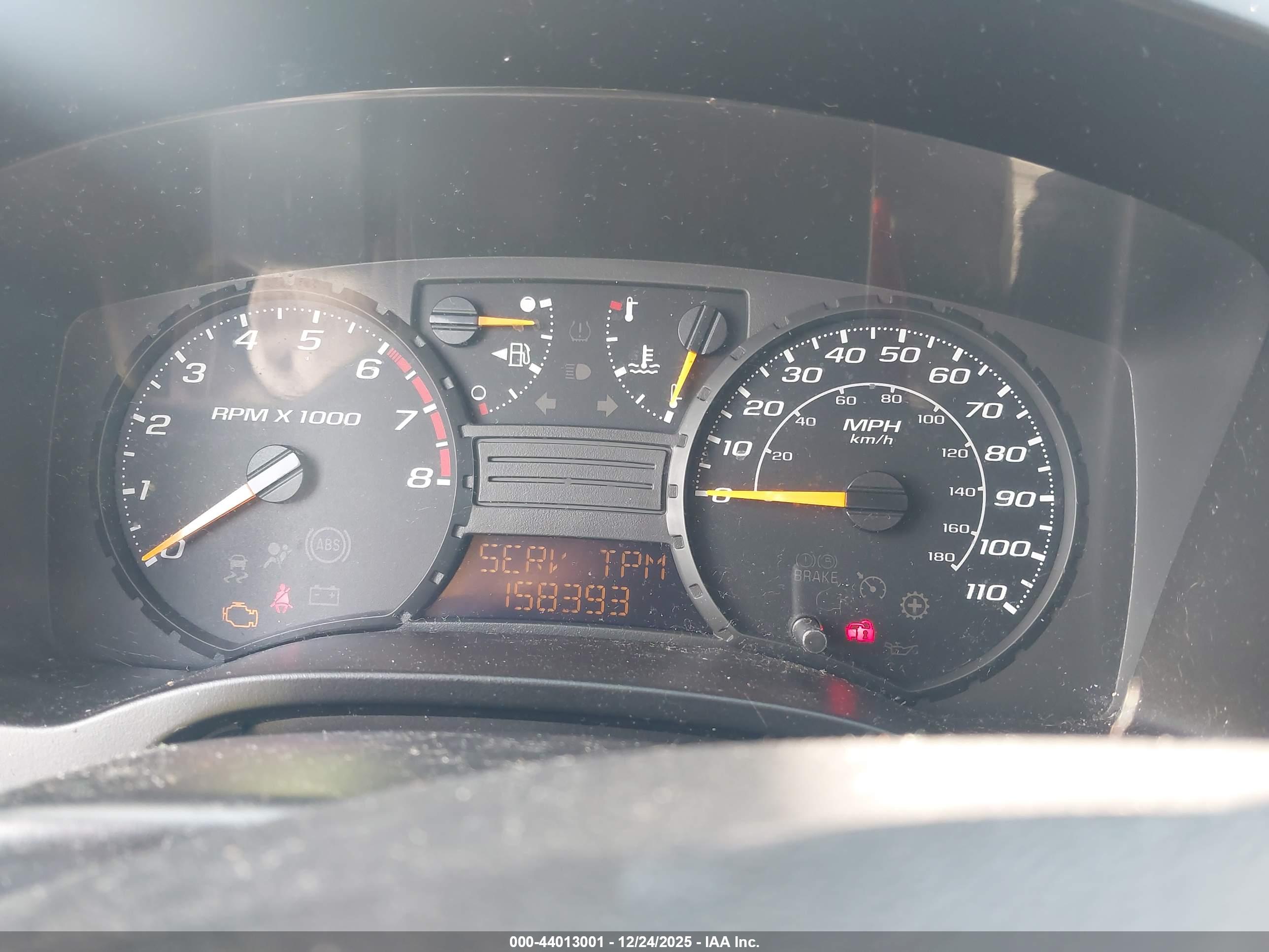 CHEVROLET COLORADO image 7