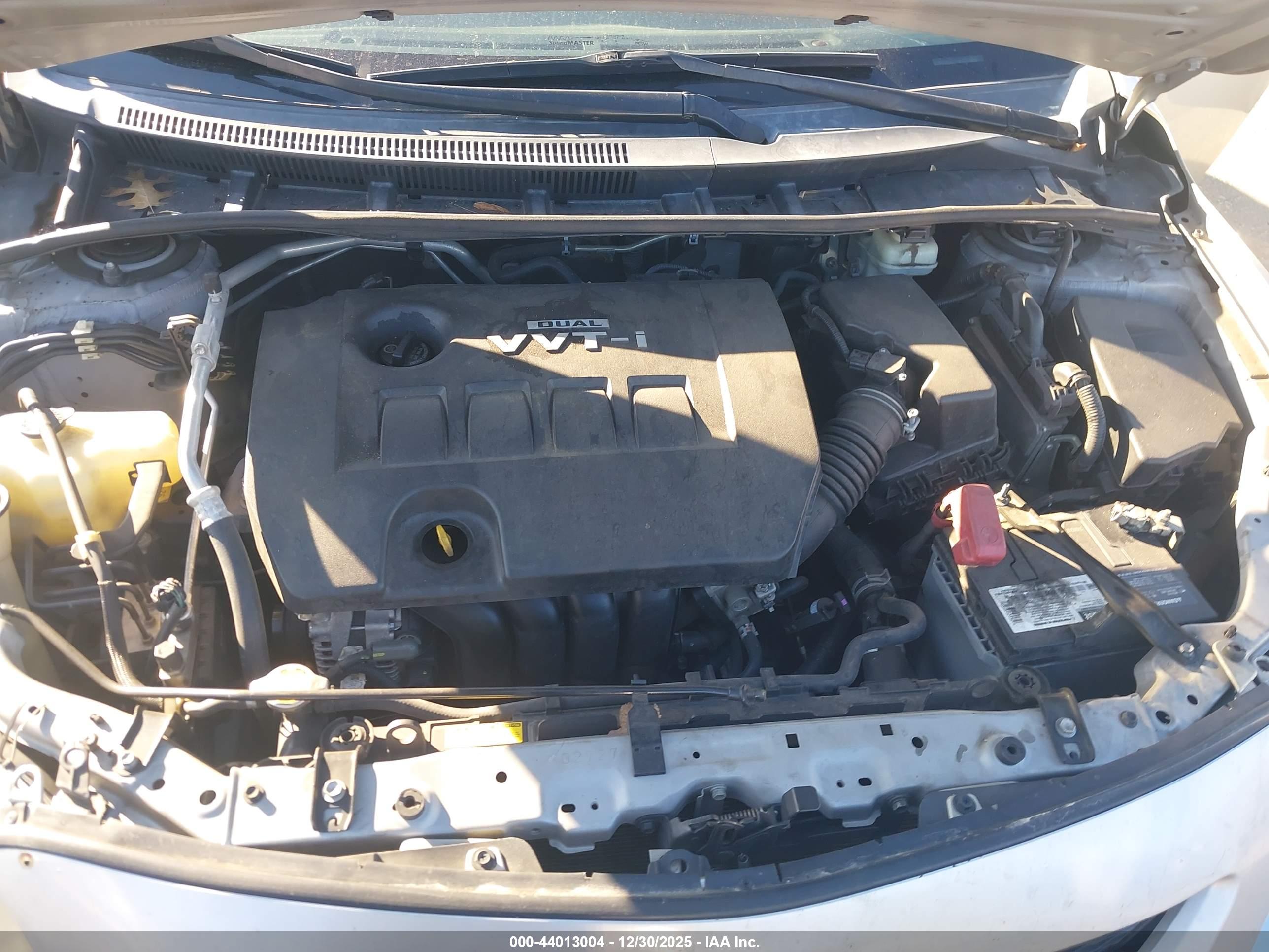 TOYOTA COROLLA image 10