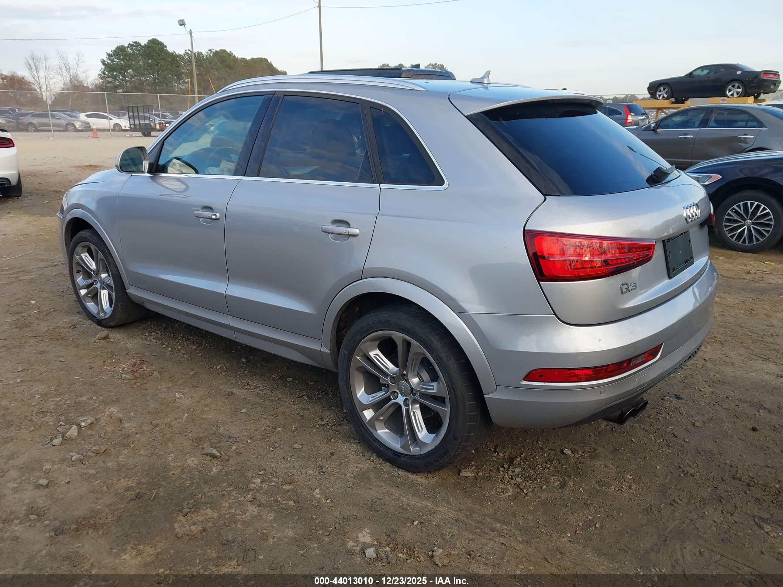 AUDI Q3 image 3